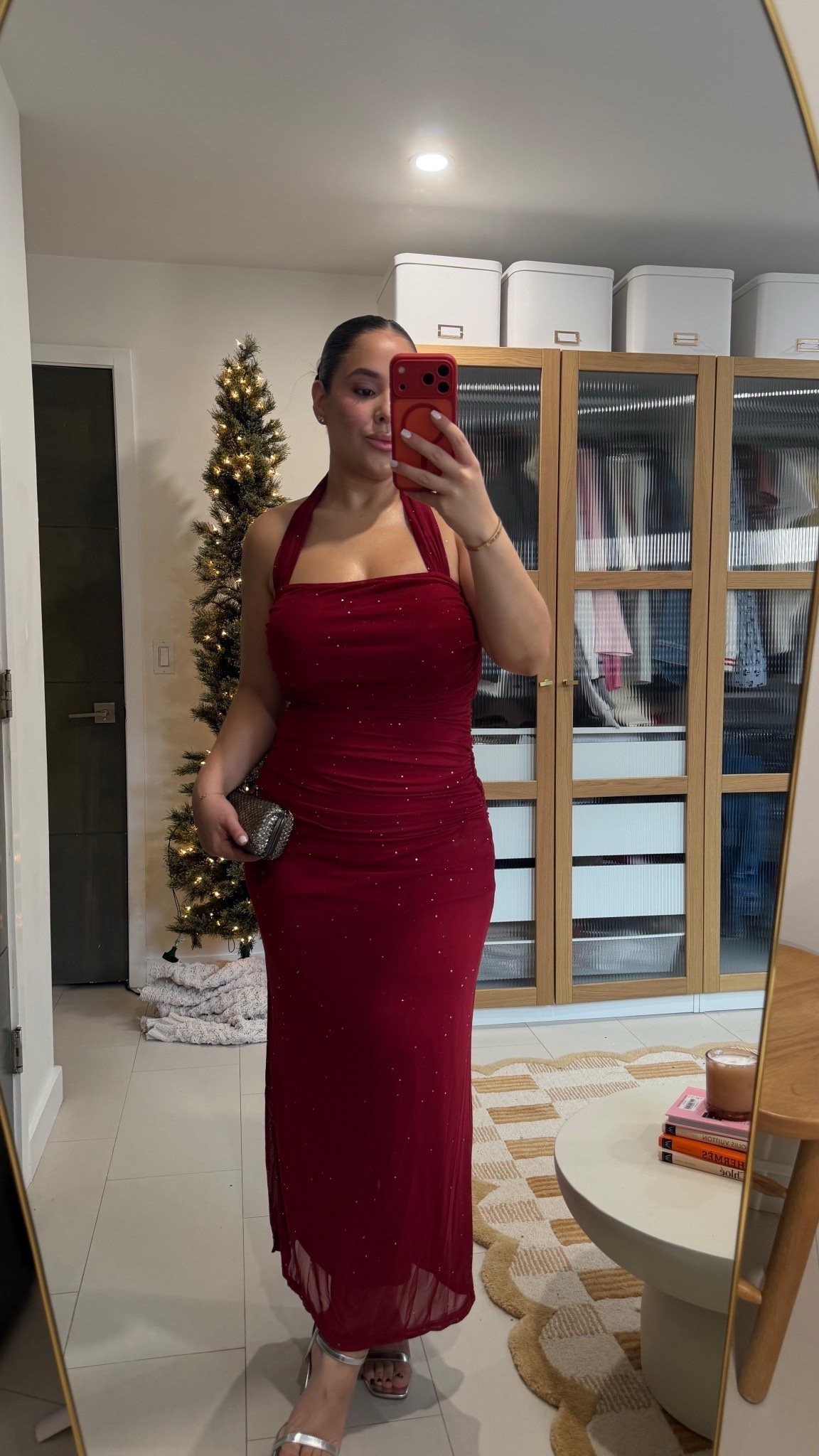 Such a stunning dress for a winter wedding or even new years / Christmas! Wearing size L



#LTKSeasonal #LTKMidsize #LTKHoliday