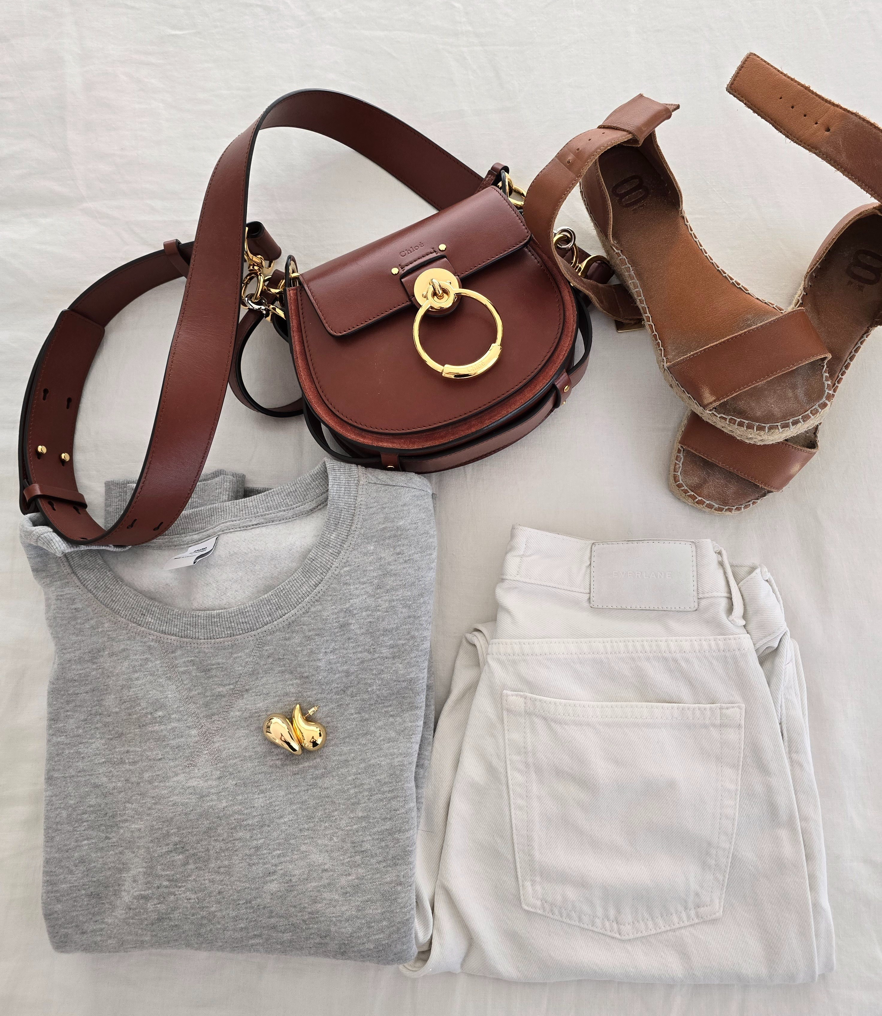 Spring outfit #over50 #whitejeans #springoutfits 

#LTKeurope #LTKsummer #LTKstyletip