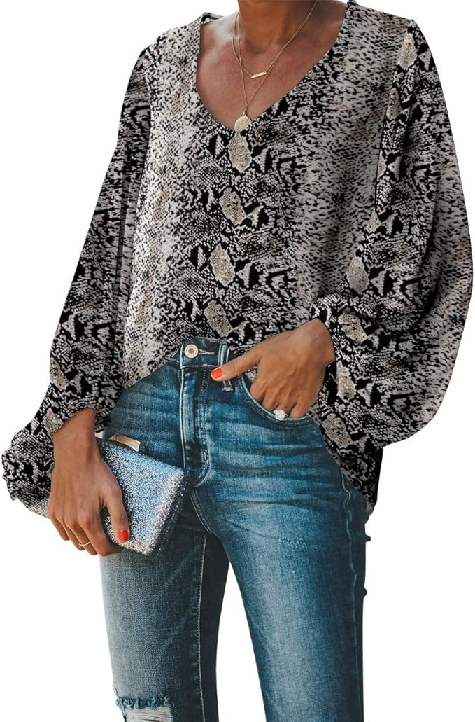 BELONGSCI Women's Casual Sweet & Cute Loose Shirt Balloon Sleeve V-Neck Blouse Top | Amazon (US)