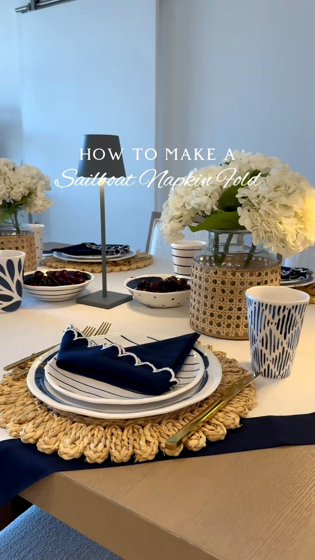 A fun napkin for if you are hosting this weekend! ⛵️

#memorialday #memorialdayweekend #hosting #memorialdayhosting #napkinfold #napkinfoldingtutorial