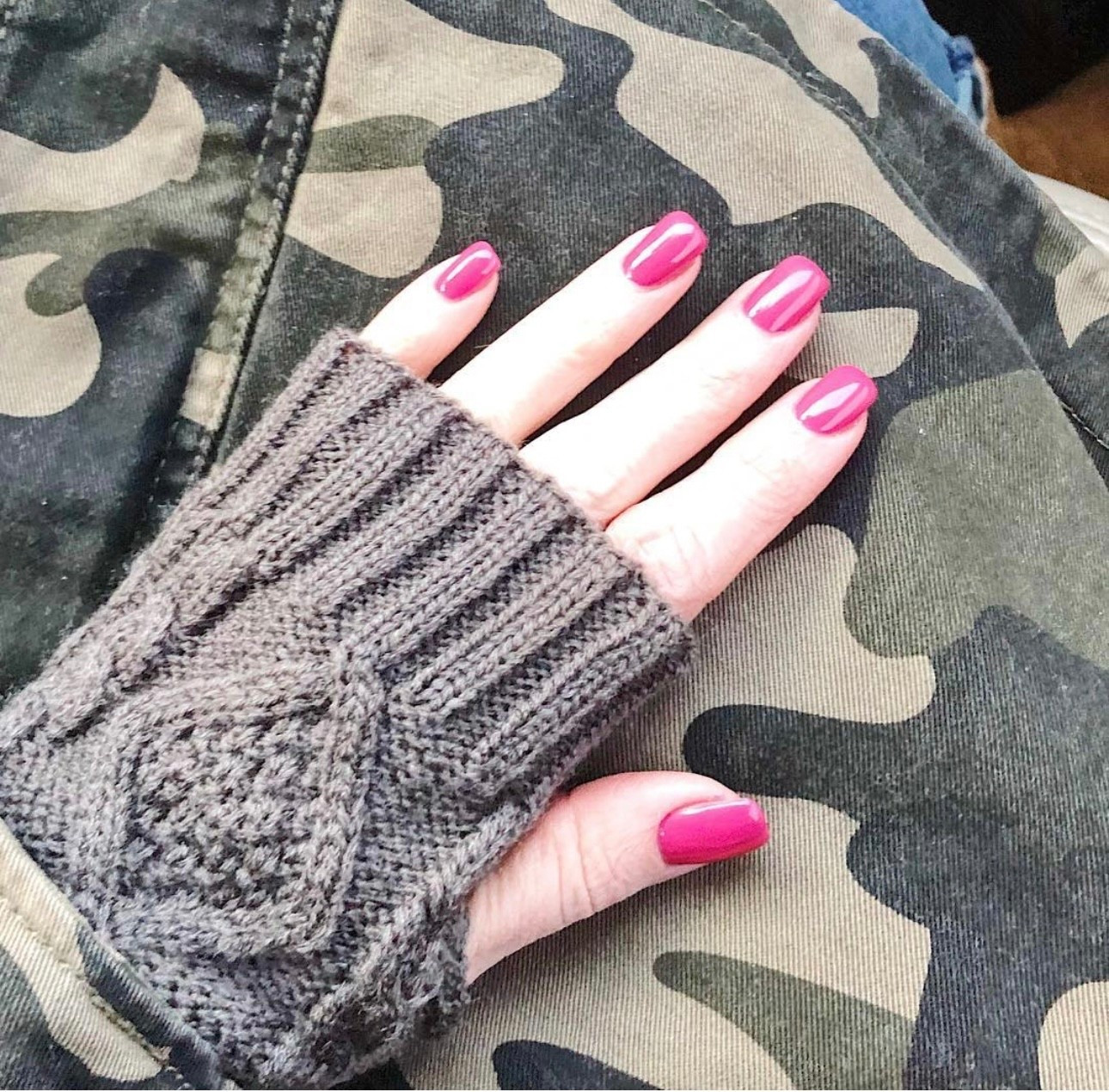 Gloves that look good and are warm ❄️ 💅🏼 

#LTKootd #LTKSeasonal #LTKOver40