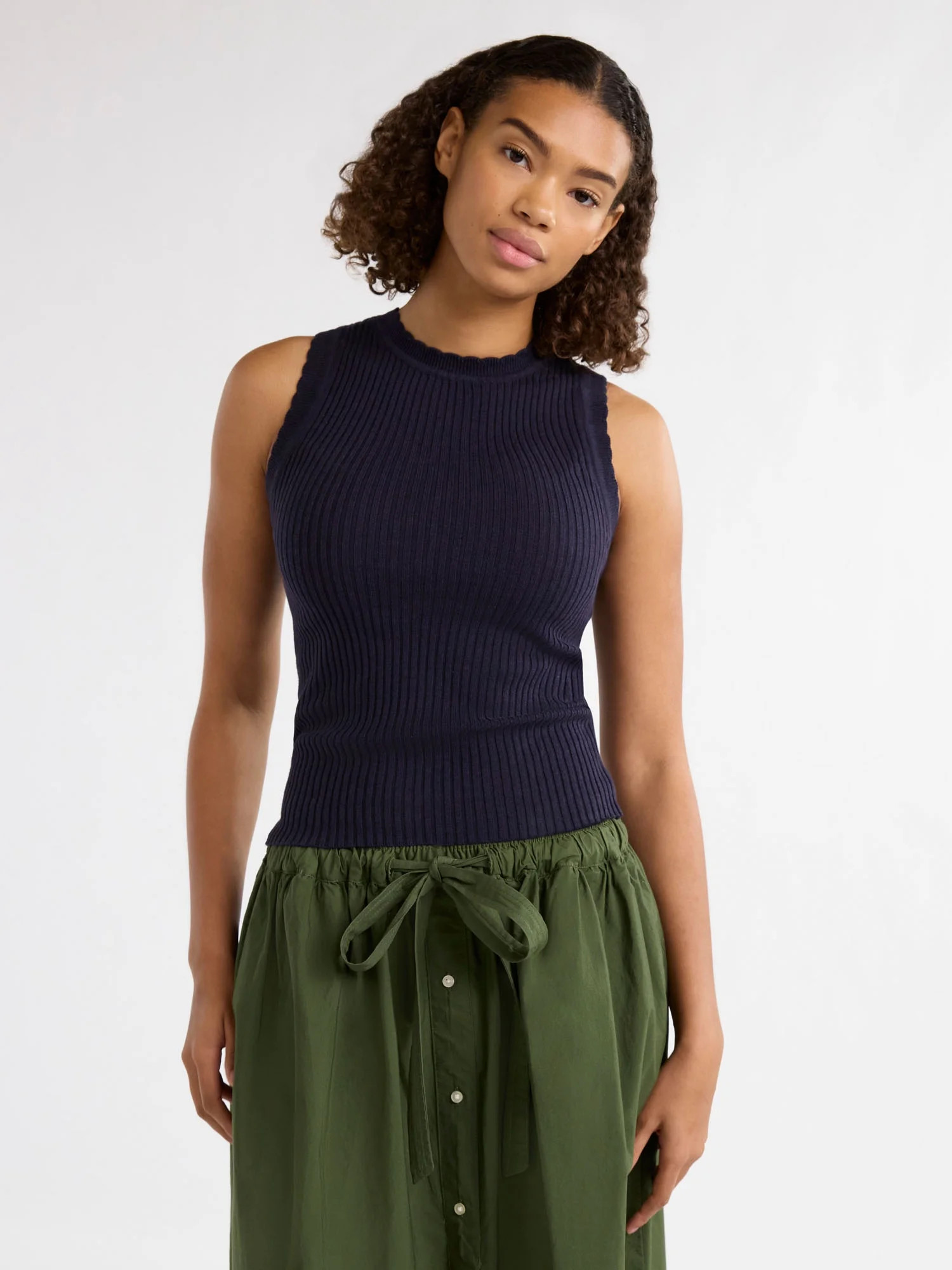 Free Assembly Women’s Scallop Trim Sleeveless Sweater, Lightweight, Sizes XS-XXXL | Walmart (US)