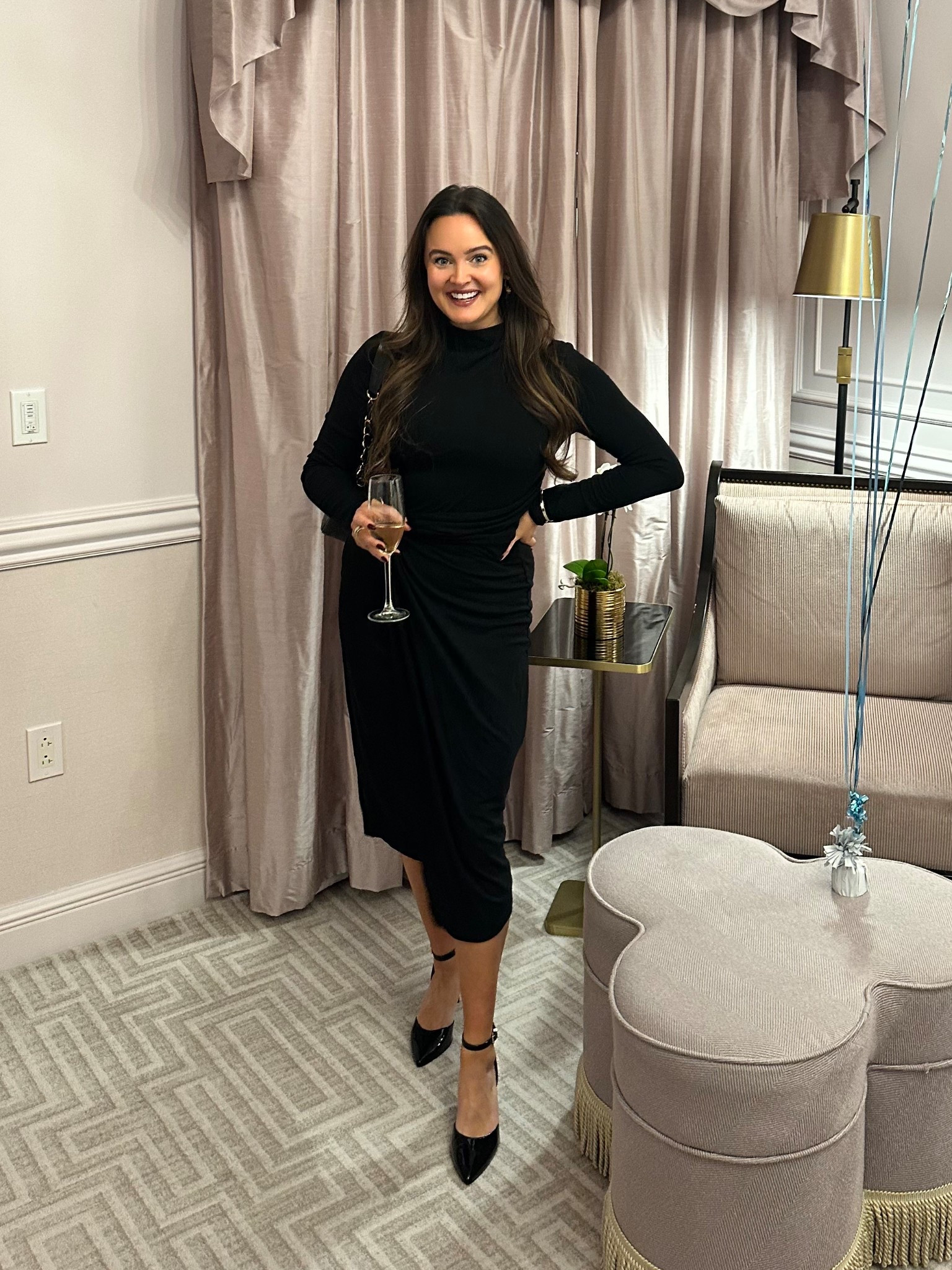 love how comfortable and classic this dress is! 🖤
I’m in my normal medium 

#LTKFindsUnder50