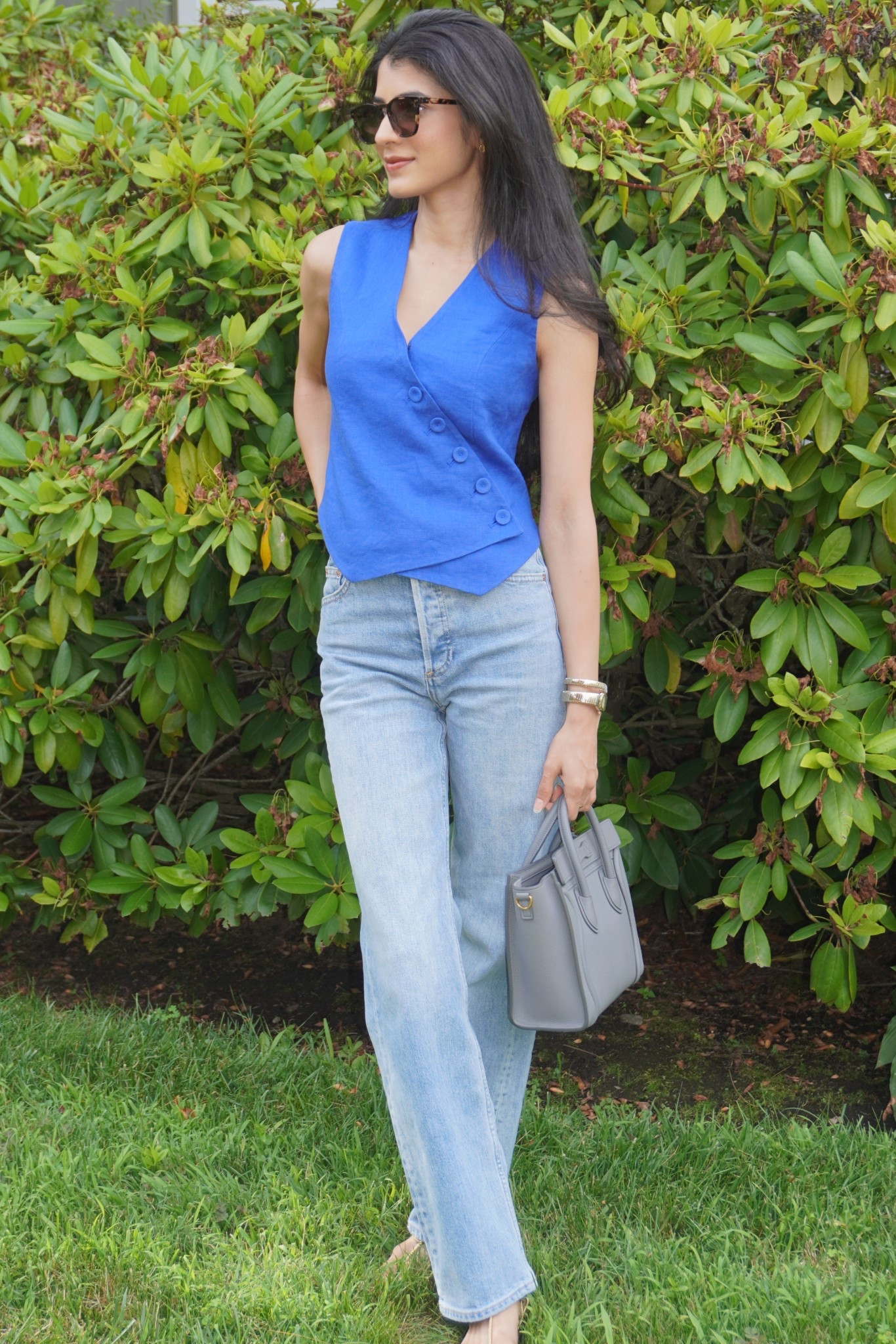 i think blue might be my new favorite color 🤪

Monochrome, jeans, casual fits, easy outfits, everyday fits

#LTKPetite #LTKStyleTip #LTKItBag