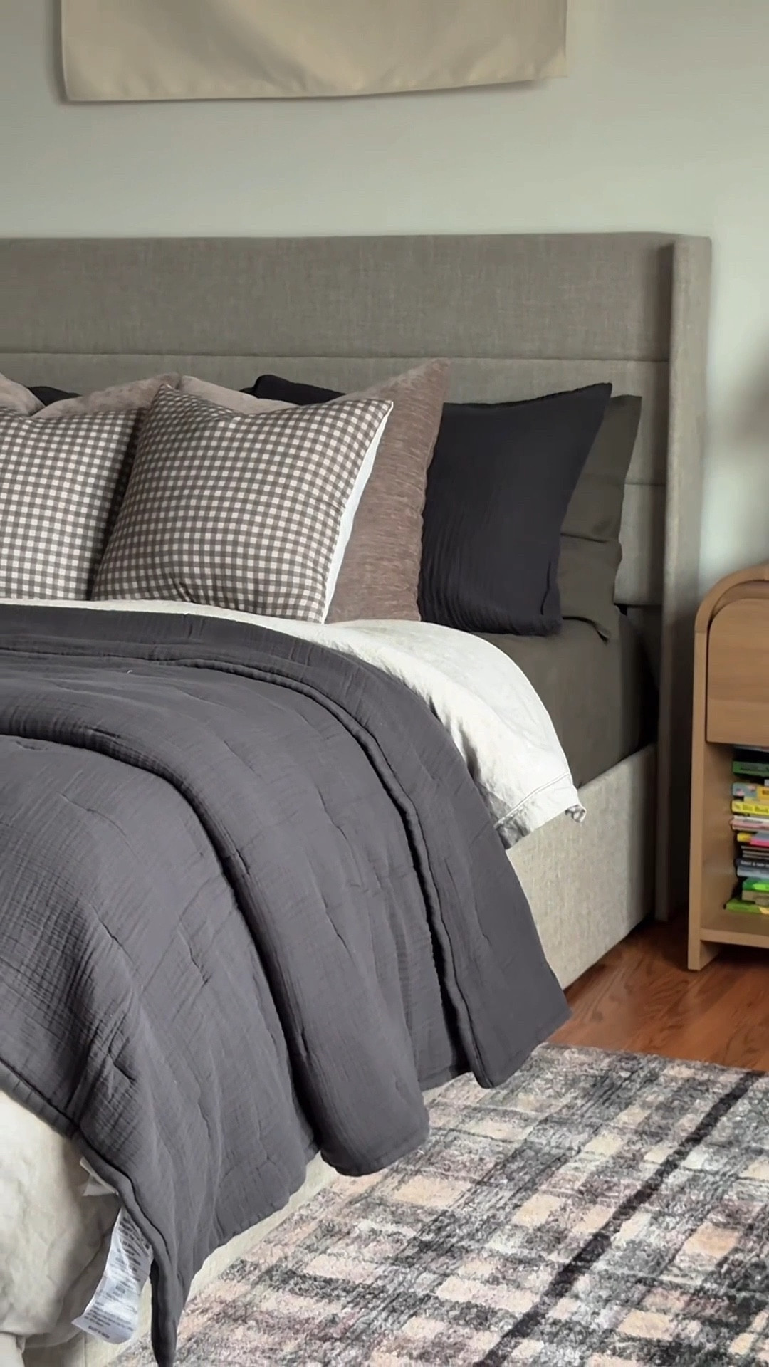 A moody bedding refresh for my son's bedroom with some new pieces from Quince! I've gotten many, many sheet sets and quilts from Quince, but this Gauze Dream Quilt really takes the cake. I might have to get one for myself!

Here's what I ordered:
European Linen Fitted Sheet Set in Dusty Olive
Organic Airy Gauze Dream Quilt Set in Charcoal

#quincepartner #winterbedding #beddingrefresh #quincebedding #kidsbedroom #boybedroom #kidsbedding 