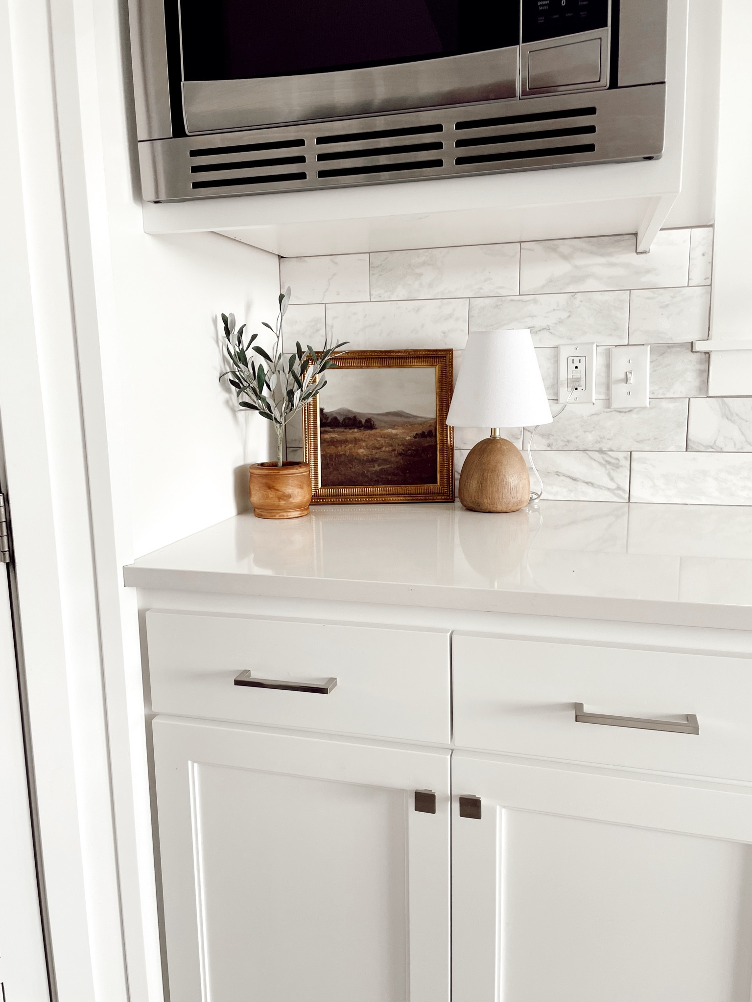 I AM HERE FOR THE LAMP ON THE COUNTER TREND 

Cozzzzzy spot in the kitchen ✔️ ✨💕under $45 😍

#LTKhome #LTKstyletip #LTKfamily