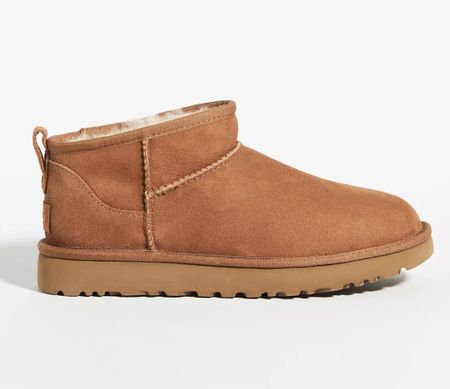 Ugg ultra mini currently fully stocked in the honey color!! I know it’s crazy to be thinking of fall/winter shoes but these sold out so quick last year waaayyy early in the season. So be ahead of the game if you’ve been wanting them! 

#LTKshoecrush #LTKSeasonal #LTKFind