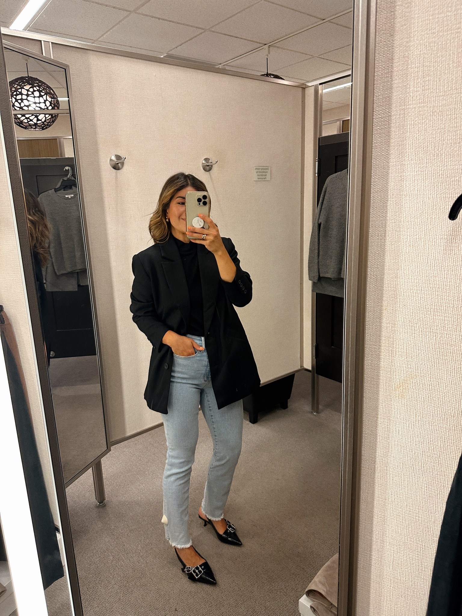 Such a good look! Loving every single piece from the Nsale! 
Mock neck top size xs
Jeans size 24
Blazer size xs
Nsale, Nordstrom anniversary sale, good American jeans, Nsale jeans, jeans, fall outfit, Steve Madden shoes

#LTKSummerSales #LTKFindsUnder100 #LTKShoeCrush