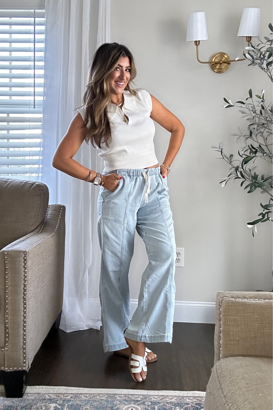 Aerie pants are a must! Wearing a small. Feels like sweatpants but looks like wide leg jeans! Xx

#LTKSpringSale #LTKstyletip #LTKfindsunder100