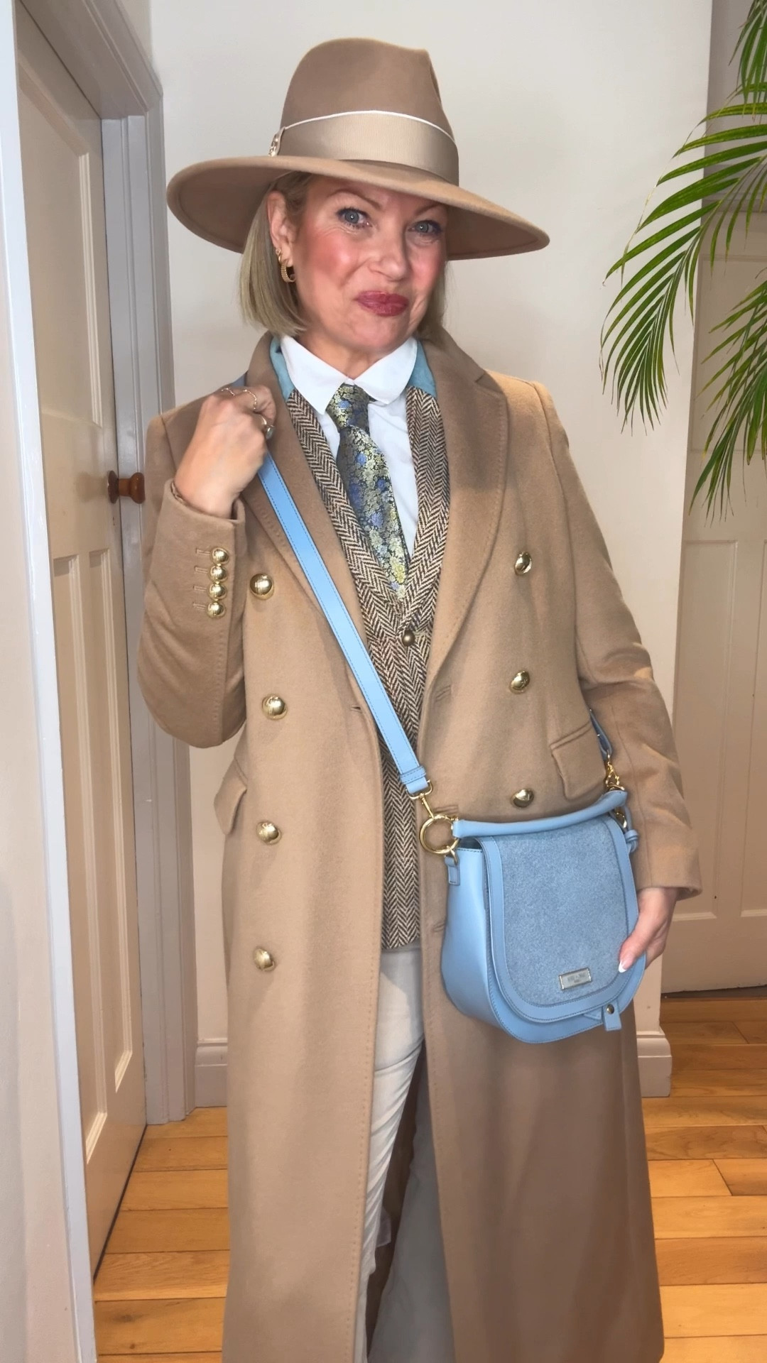 Cheltenham Winter Racing 🐴🥂

#LTKover50style #LTKstyletip #LTKuk