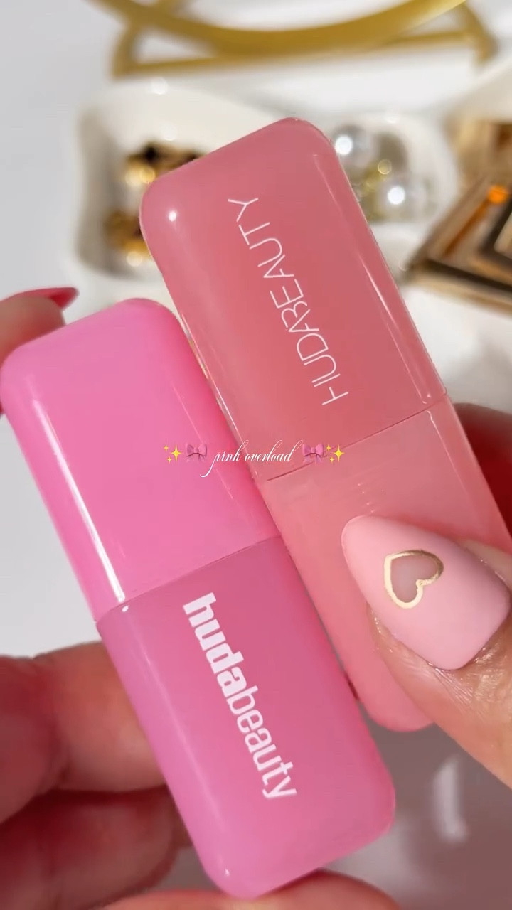 PINK, in two expressions💗✨🌸
Huda beauty blush filter in bubblegum🩷 vs cotton candy🎀

✨Gifted/PR; @hudabeauty #hudabeauty #hudabeautymakeup #pinkblush #luxurybeauty #viralmakeup 

𝐃𝐨𝐧’𝐭 𝐫𝐞𝐩𝐨𝐬𝐭 𝐦𝐲 𝐰𝐨𝐫𝐤 𝐰𝐢𝐭𝐡𝐨𝐮𝐭 𝐩𝐞𝐫𝐦𝐢𝐬𝐬𝐢𝐨𝐧.
𝘐 𝘵𝘳𝘺 𝘢 𝘭𝘰𝘵 𝘰𝘧 𝘣𝘦𝘢𝘶𝘵𝘺 𝘱𝘳𝘰𝘥𝘶𝘤𝘵𝘴—𝘱𝘪𝘤𝘬 𝘸𝘩𝘢𝘵 𝘧𝘪𝘵𝘴 𝙔𝙊𝙐𝙍 𝘴𝘬𝘪𝘯, 𝘯𝘰𝘵 𝘫𝘶𝘴𝘵 𝘵𝘩𝘦 𝘩𝘺𝘱𝘦♥ 

Tags:
Soft glow makeup, Blush Filter, Huda beauty blush, Huda beauty blush filter, Huda beauty bubblegum, Huda beauty cotton candy, Liquid blush, Cream blush, Blush, Blusher, Soft glam makeup, Luxury makeup essentials, luxury brands, UGC, Glamnetic nails, Press on nails, Cult favorite, Makeup, beauty, Makeup inspo, Content creator, UGC creator, Cute, beauty, texture closeup, makeup swatches, Beauty routine, Holy grail, Pinterest aesthetic, girl therapy, That girl aesthetic, Girly girl aesthetic, Coquette, Pink aesthetic, Explore, Trending, Explore page

#LTKBeauty #LTKspring #LTKspringtrends