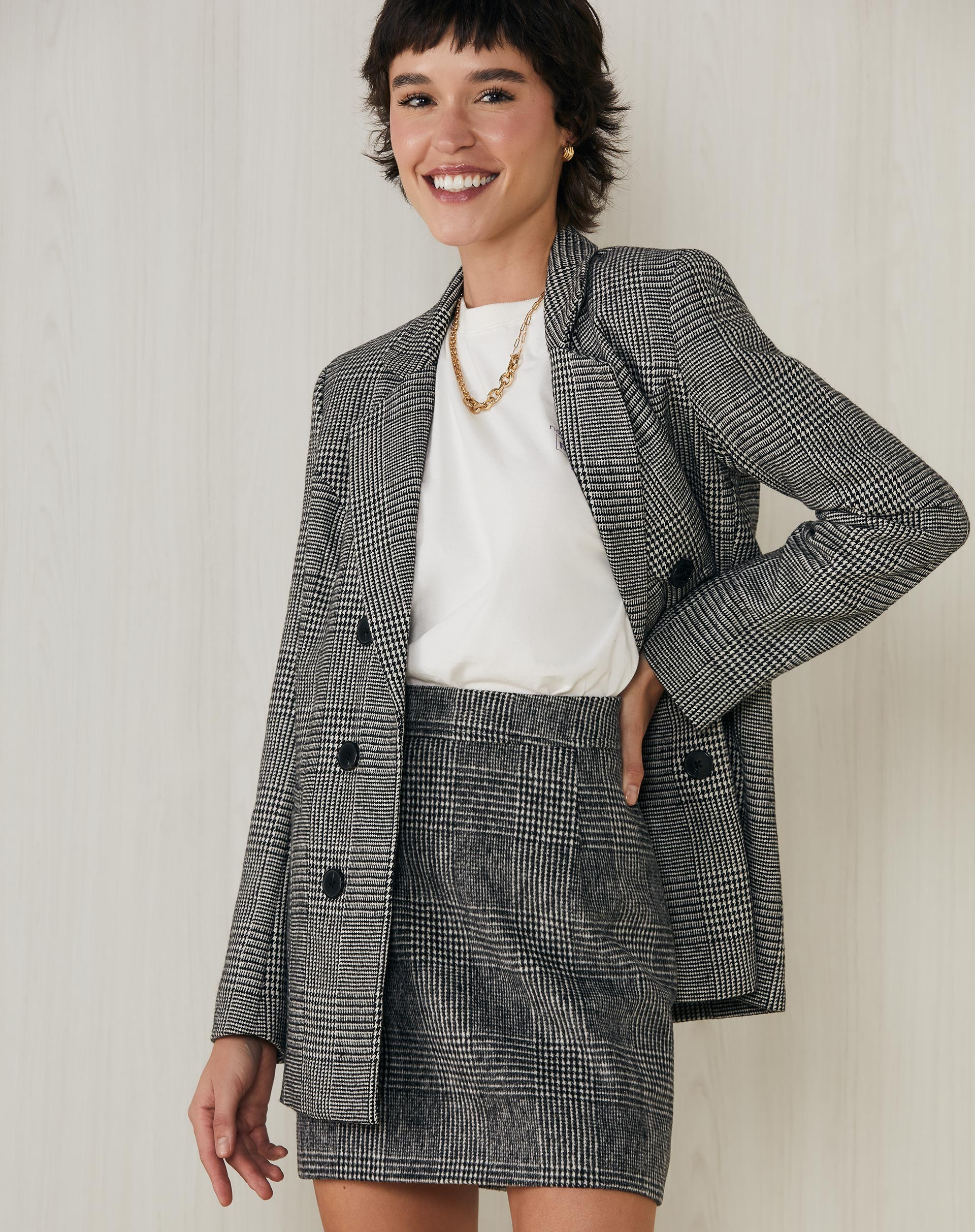 SAIA CURTA XADREZ | Amaro (BR)