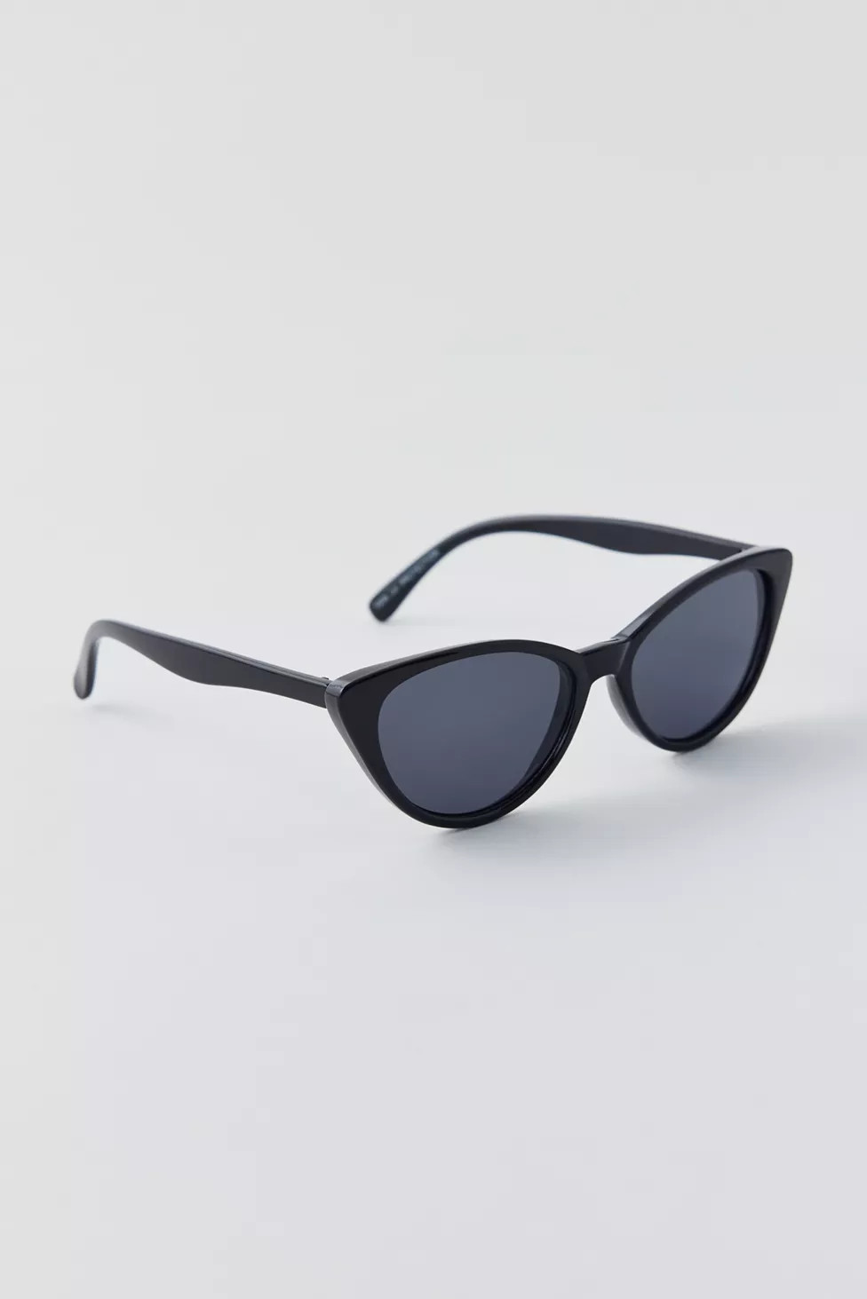 UO Essential Cat-Eye Sunglasses | Urban Outfitters (US and RoW)