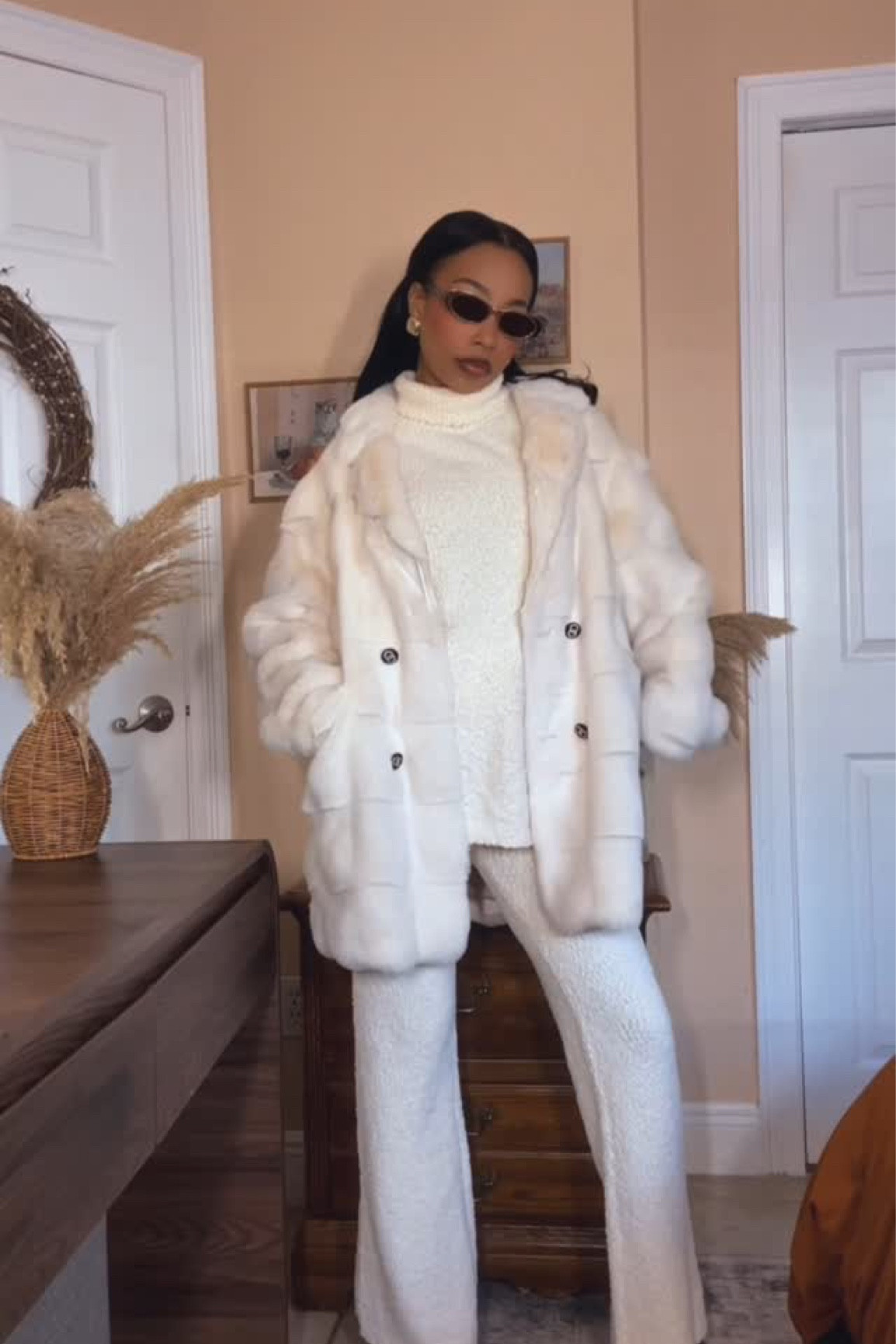 Outfit Ideas For Winter Days 

Women Solid Color Simple Sleeveless Top And Pants Knitted Sweater Set

Women's Winter Fluffy Coat 

Pointed Toe Stiletto Heel Boot 

#outfitideas #outfitinspo #winterfashion #classyoutfits #modestoutfitideas