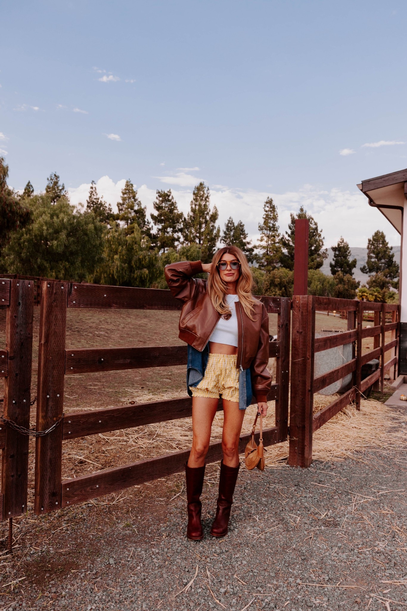 Cute little fall look from today 🍂


faux leather, bomber, denim shirt, boots, brown boots, bloomers

#LTKStyleTip #LTKSeasonal #LTKShoeCrush