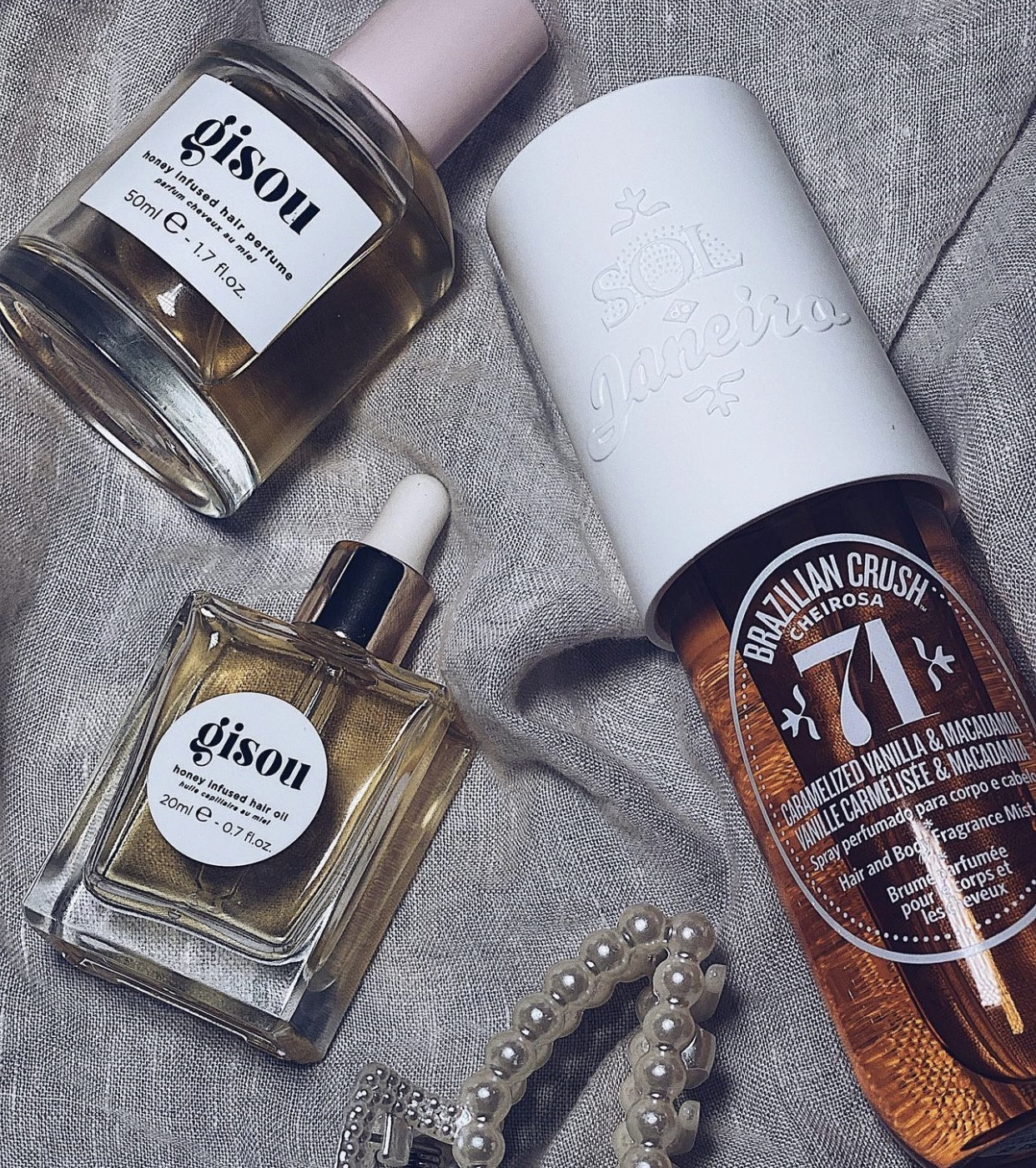 My afterwash haircare routine ❤️
• Honey infused hair oil 
• Honey infused hair perfume 
• Hair mist Brazilian crush Cheirosa 71


#LTKbeauty #LTKstyletip #LTKGiftGuide