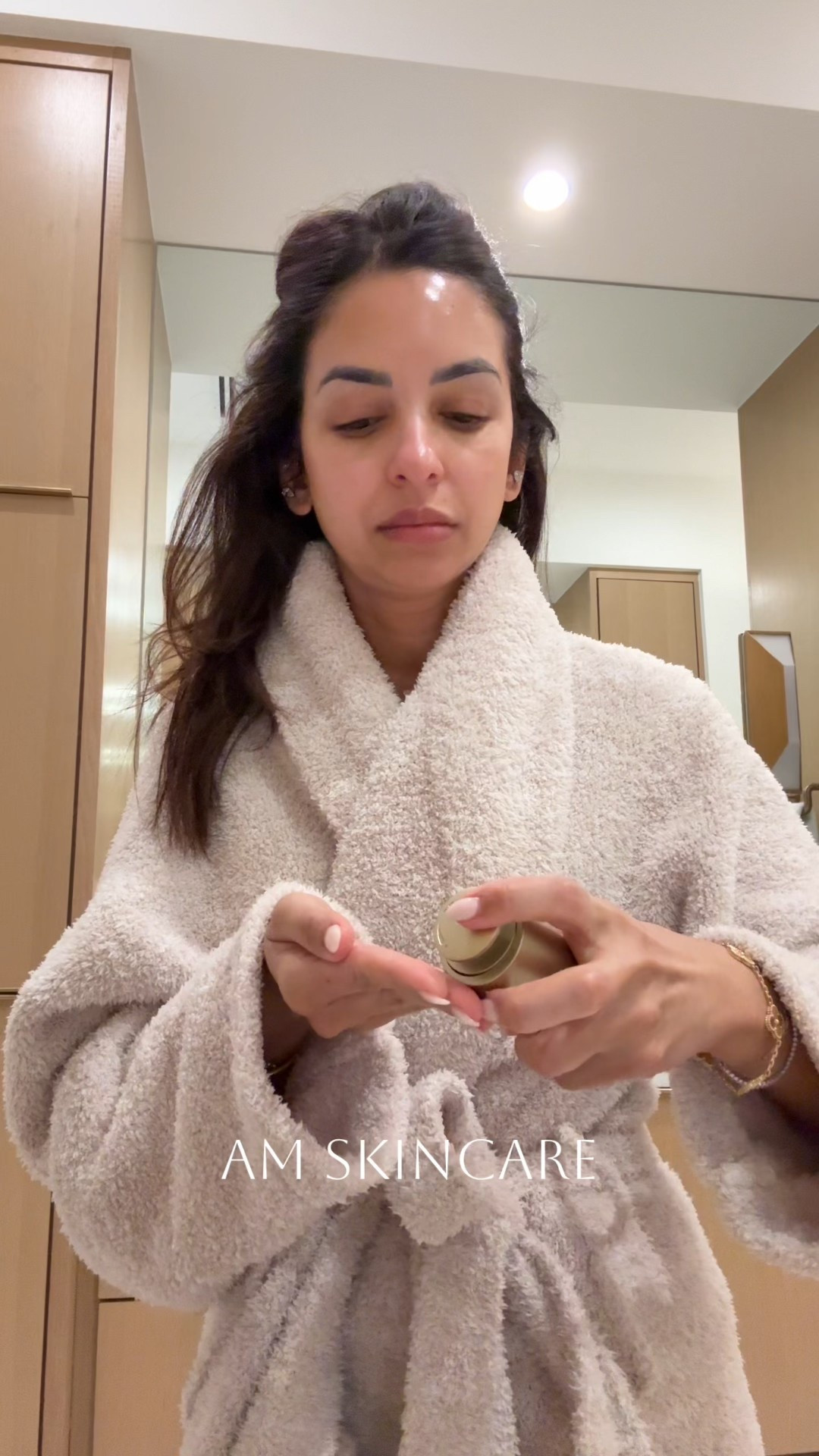 AM skincare:
Step 1: double serum light// such a great anti aging serum that gives your skin a gorgeous glow! You can use NASREEN26 for 20% off AND a free gift with purchase 
Step 2: hyaluronic serum for extra hydration, easy to add into your skincare you're using!
Step 3: eye cream that I'm obsessed with!
Step 4: SPF alwaysssss

#LTKselfcare #LTKmorningroutine #LTKgrwm