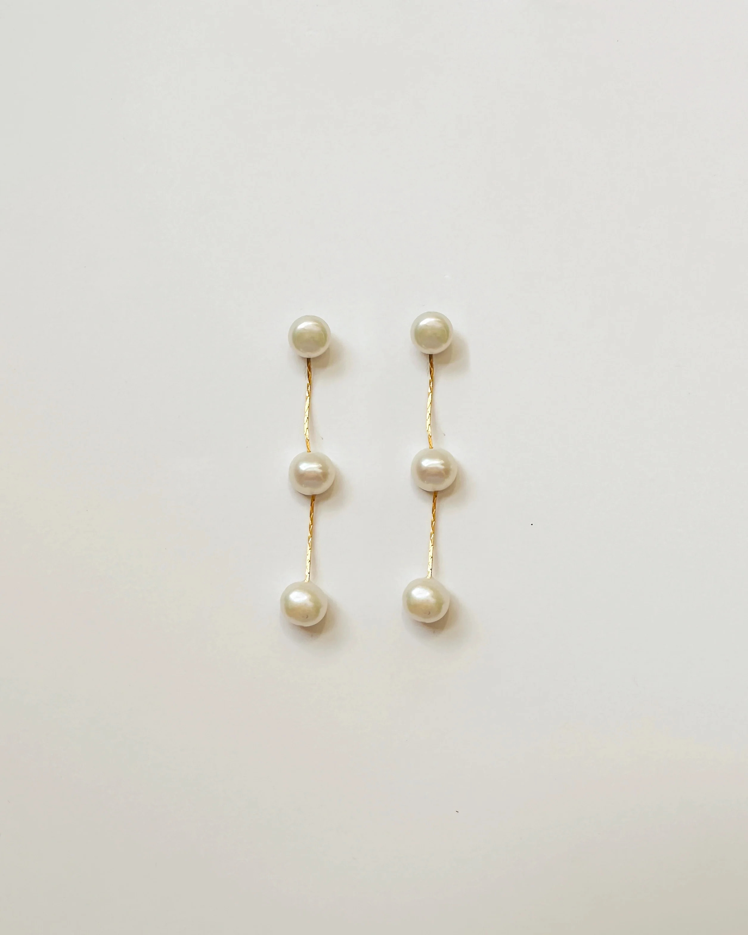 Pearl Drops | Vivian Drew