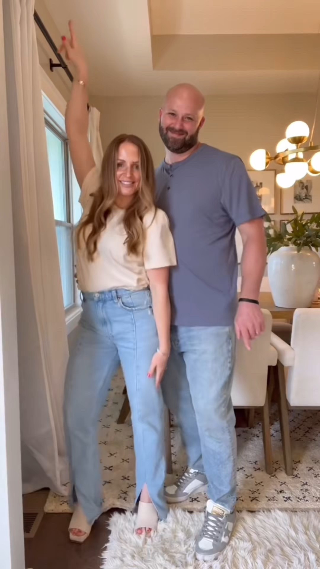 I love him!! 


funny, marriage life, hubby, Abercrombie, cutie, Tennessee 

#LTKWatchNow #LTKHome #LTKMens