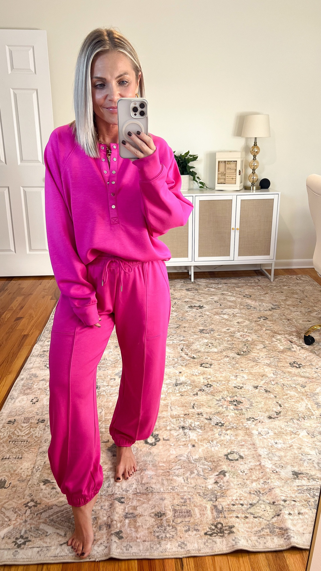 Scuba knit sets at Walmart! So many cute colors and styles for both the tops and bottoms. I love the barrel leg because they are petite friendly! 


Travel outfit, lounging outfit, loungewear, matching sets, casual style, casual outfit, fall outfits, fall style inspo, Walmart fashion, Walmart finds, Walmart sets