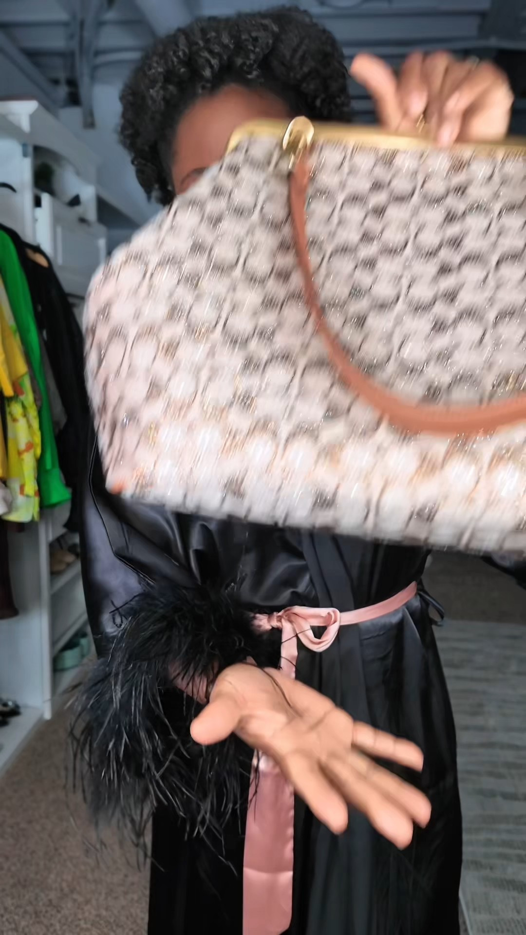 Fall fashion inspo with my new favorite bag! Got this Zara sleeveless blazer and pants set in a size L and did some tailoring to it! Fits smaller if not true to size 

#LTKMidsize #LTKPetite #LTKStyleTip