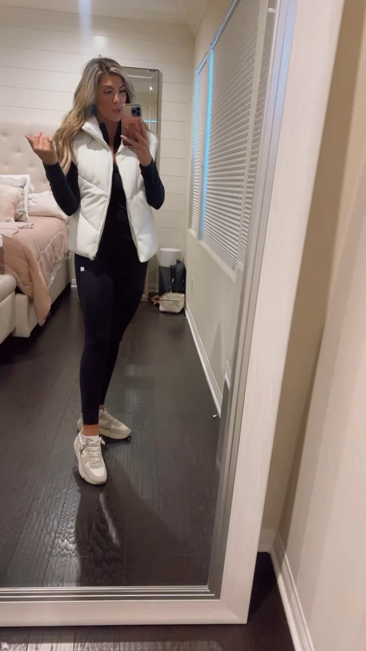 Mom fit 

#LTKkids #LTKVideo #LTKfitness