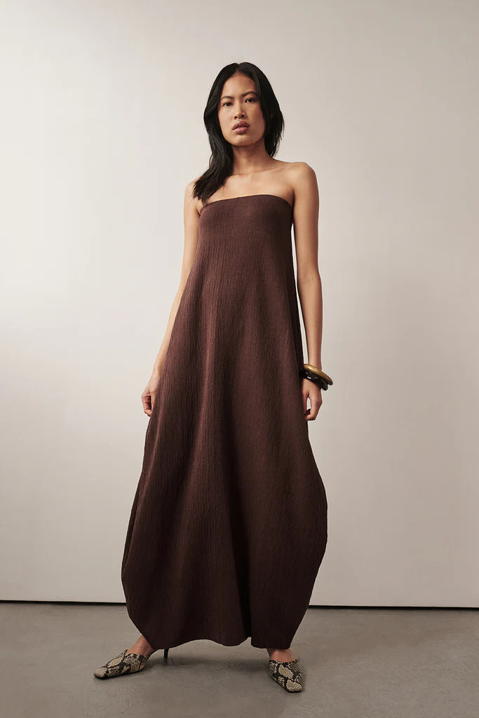 ALIAS CHOC TEXTURED KNIT STRAPLESS MIDI DRESS | DISSH