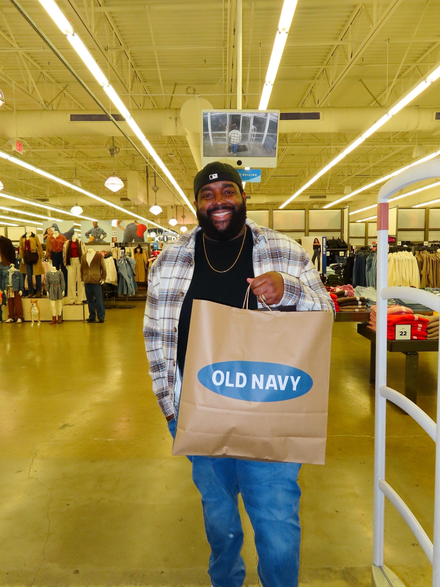 Shop my husband’s old navy try-on fits! #oldnavy #oldnavymens #tryon 

#LTKFindsUnder50 #LTKStyleTip #LTKPlusSize