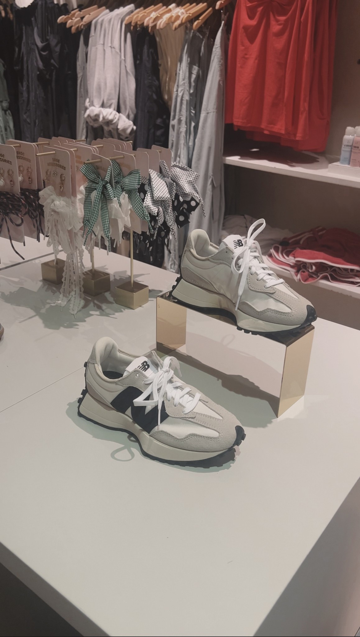 The cutest new balance sneakers that are a must have 👟🤍

#LTKFindsUnder100 #LTKActive #LTKStyleTip