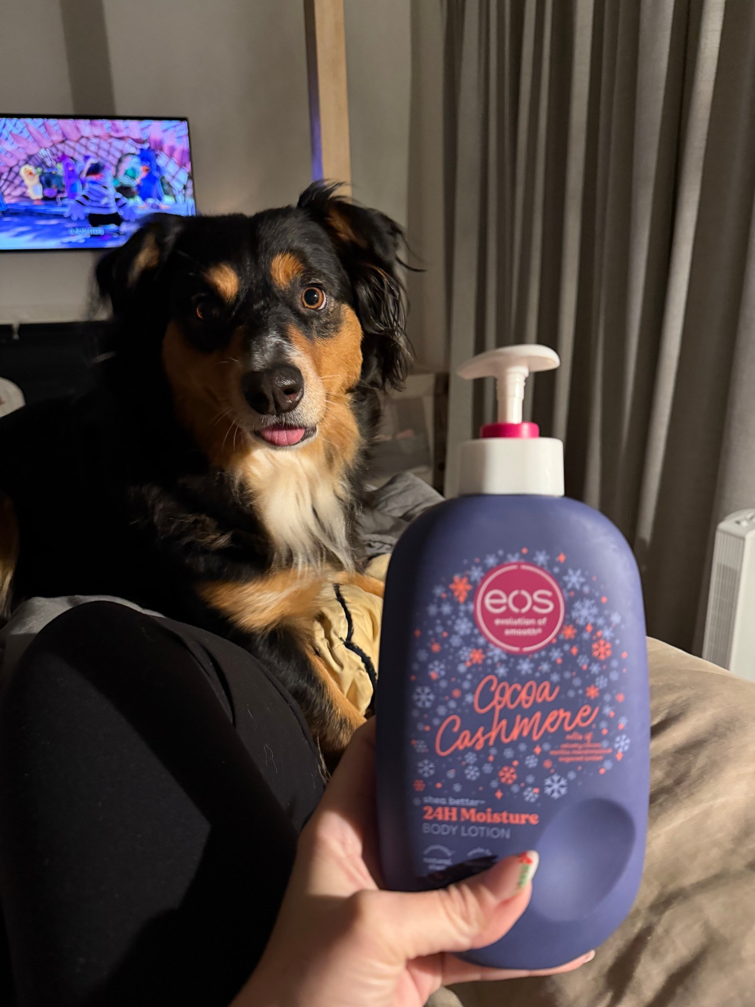 Cocoa cashmere EOS lotion smells like marshmallow, sugared amber, and velvet cocoa! So good and the perfect stocking stuffer for her! 

#LTKselfcare #LTKBeauty #LTKGiftGuide