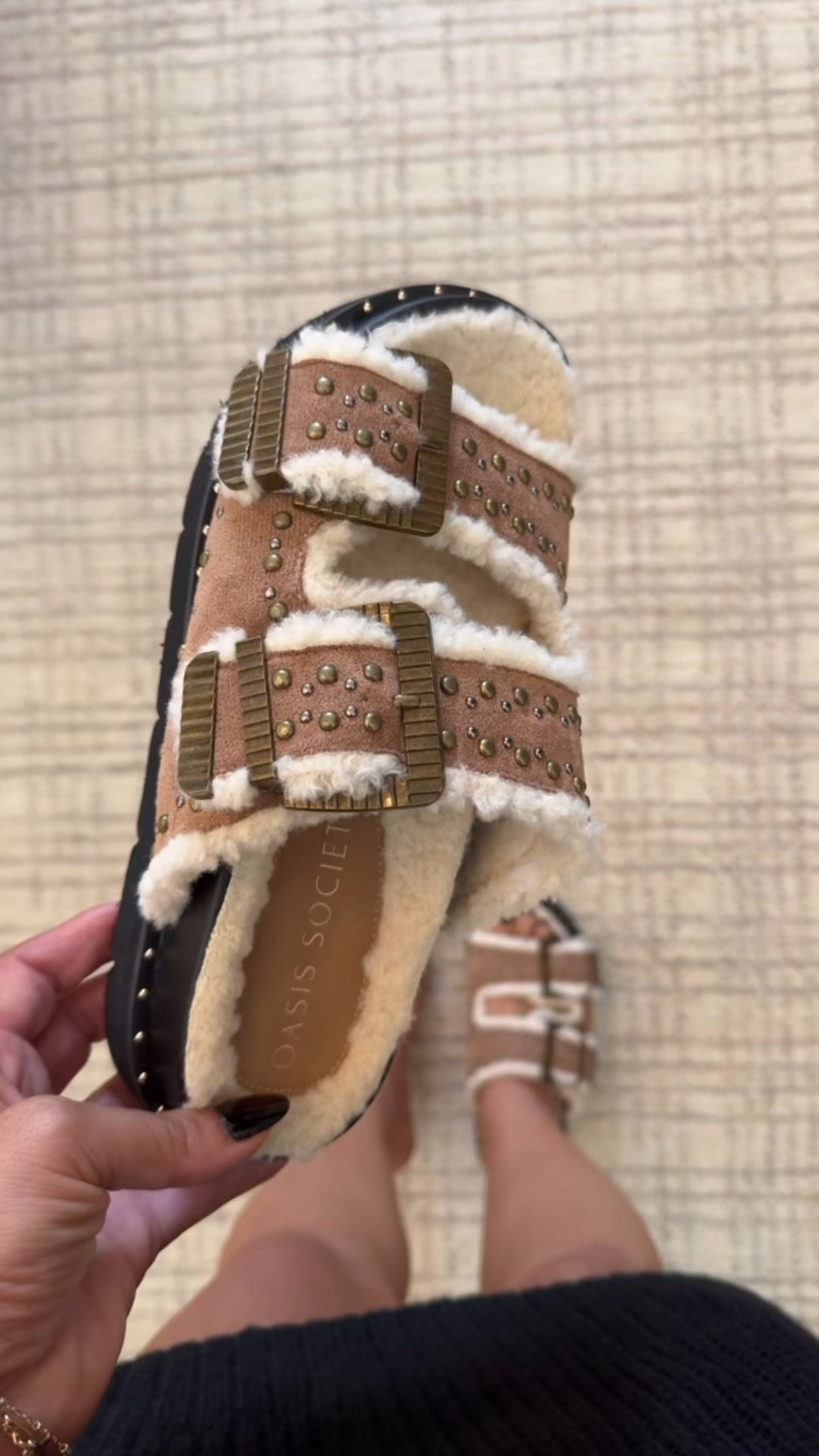 Use code NEW25 🤎The perfect flip ons for fall season! Between the studded rivet detail and the gold buckles with Sherpa I’m obsessed 

#vici #fallshoes #fallfashion

#LTKFindsUnder50 #LTKFallSale #LTKStyleTip