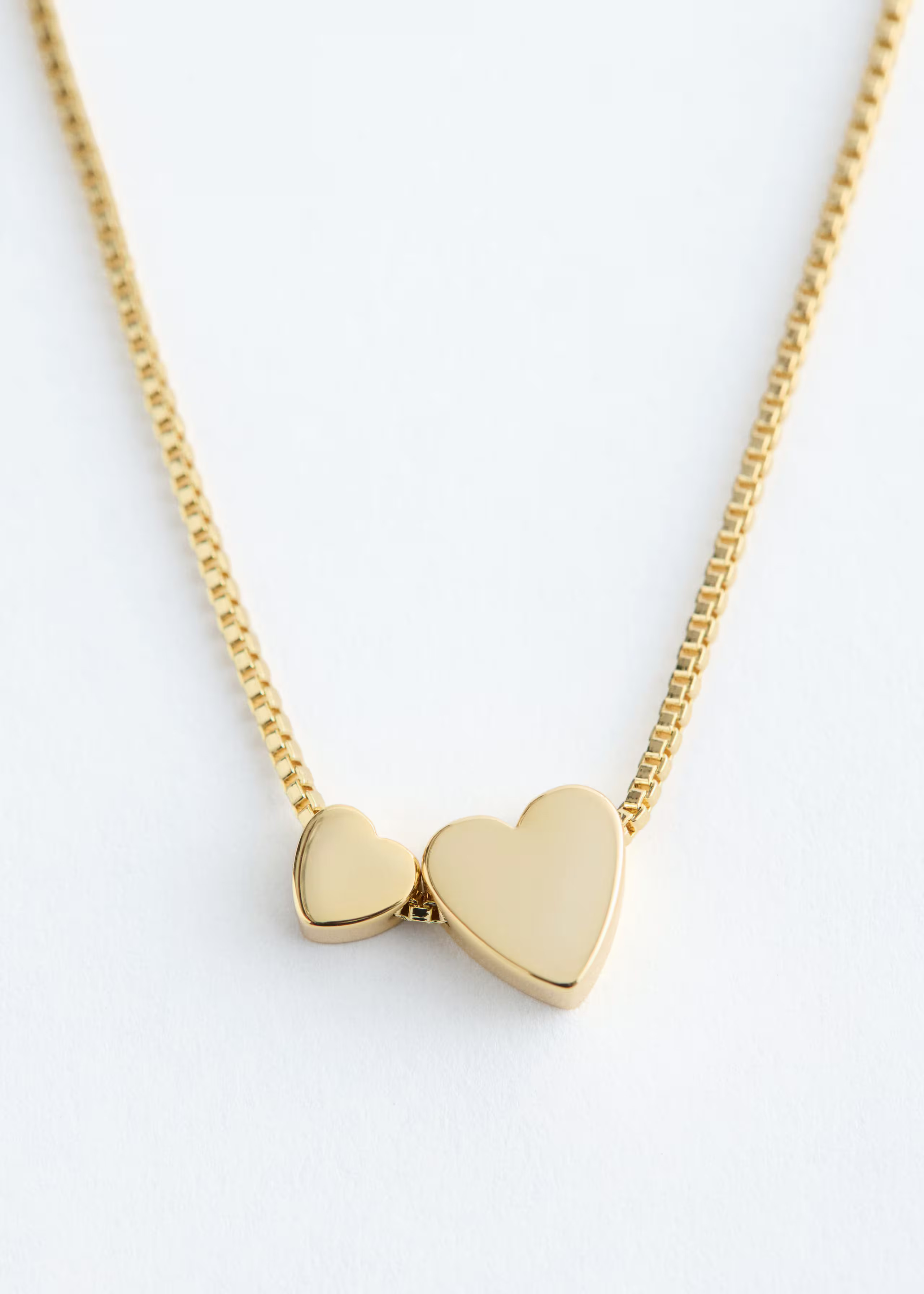 Collier à perles en forme de cœur | & Other Stories EU