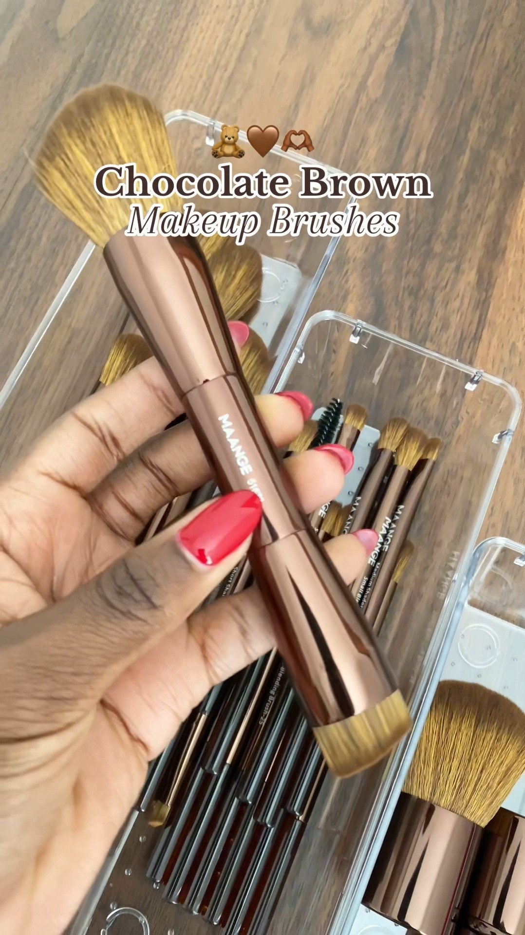 MAANGE 20 Pcs Makeup Brushes with Gift Box, Double-End Multi-functional Makeup Brushes for Blending Liquid Powder Concealer Cream Blush Buffe,Dark Brown 

#LTKBeauty #LTKFindsUnder50 #LTKTravel