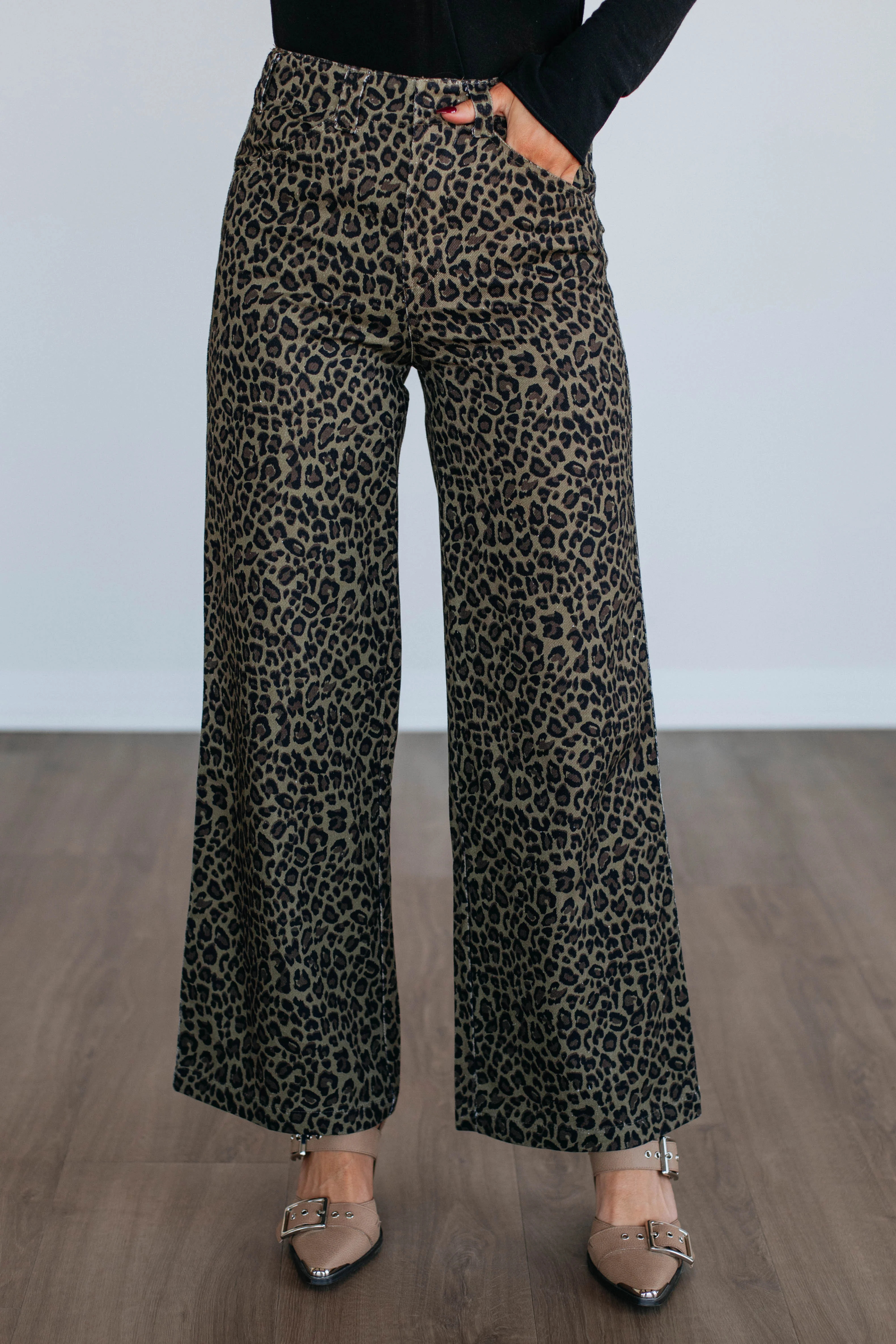 Celina Leopard Pants | Wild Oak Boutique