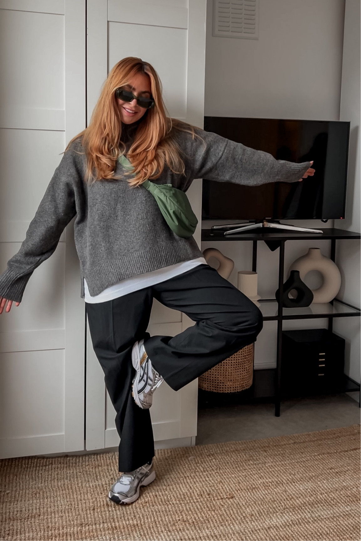 Jumper - XL
Vest - XL
T shirt - L
Trousers - XL