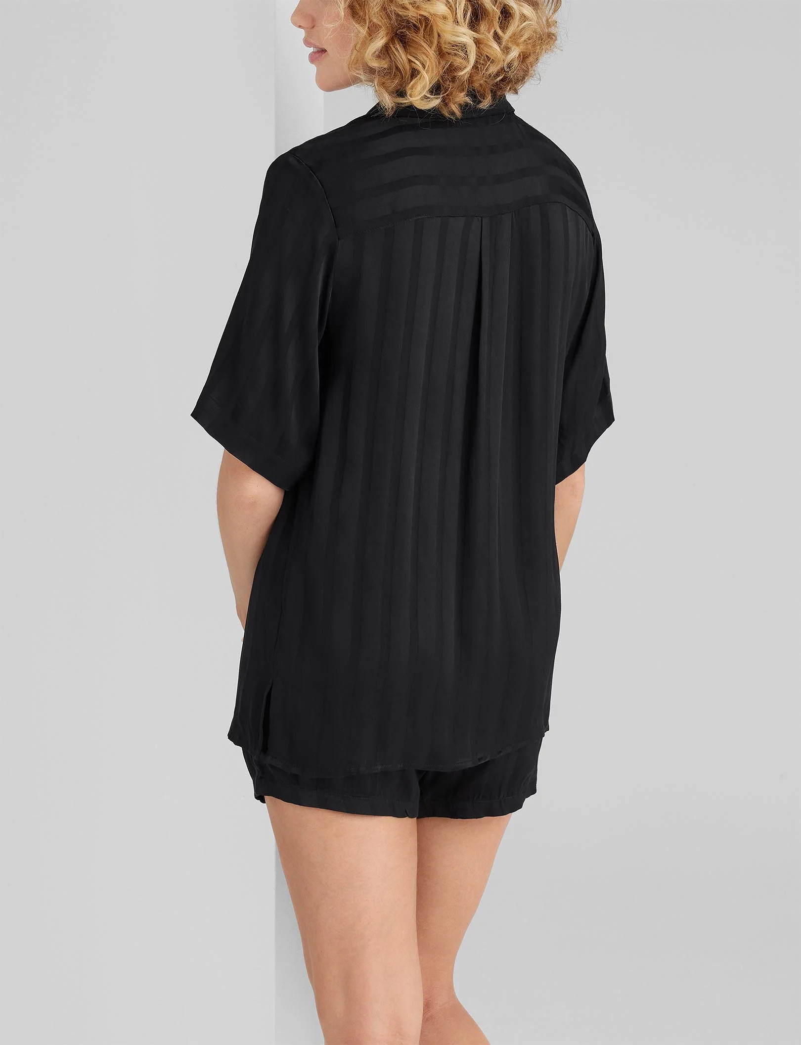 Women's Satin Jacquard Pajama Top & Short Set | Tommy John