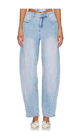 AFRM Archer Jeans in Denim-Light. - size 26 | Revolve Clothing (Global)