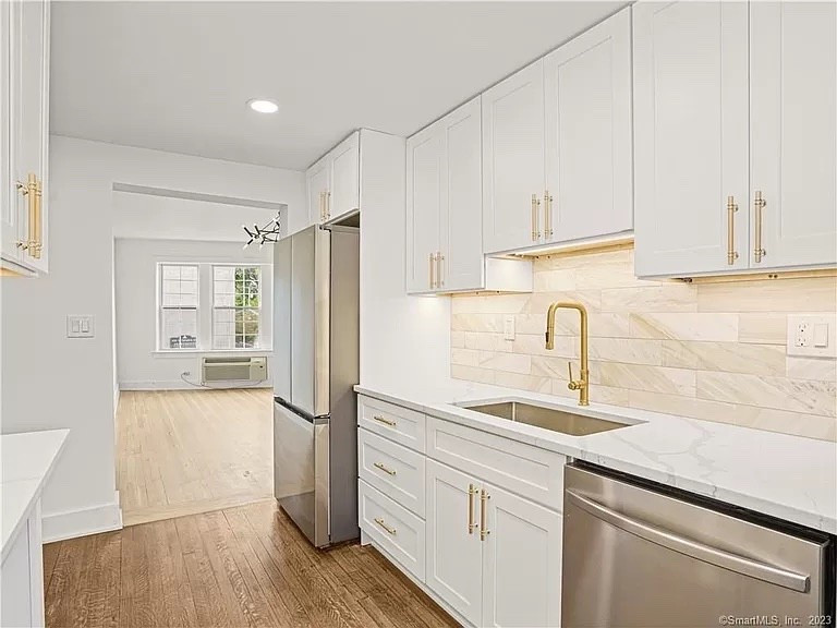 Kitchen, cabinets, pulls, handles, storage 

#LTKSeasonal #LTKU #LTKHome