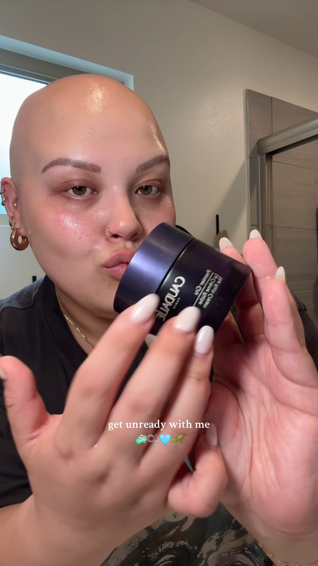 what feels better - taking off your bra or taking off your makeup?? 👀🤭

products used:
cleansing balm // elemis 
cleanser // youth to the people
moisturizer // glow recipe
face cream // caudalie 
lip mask // sigma beauty

skincare routine, night time skincare, get unready with me, guwm, bed time routine, skincare tips

#LTKBeauty #LTKPlusSize #LTKVideo