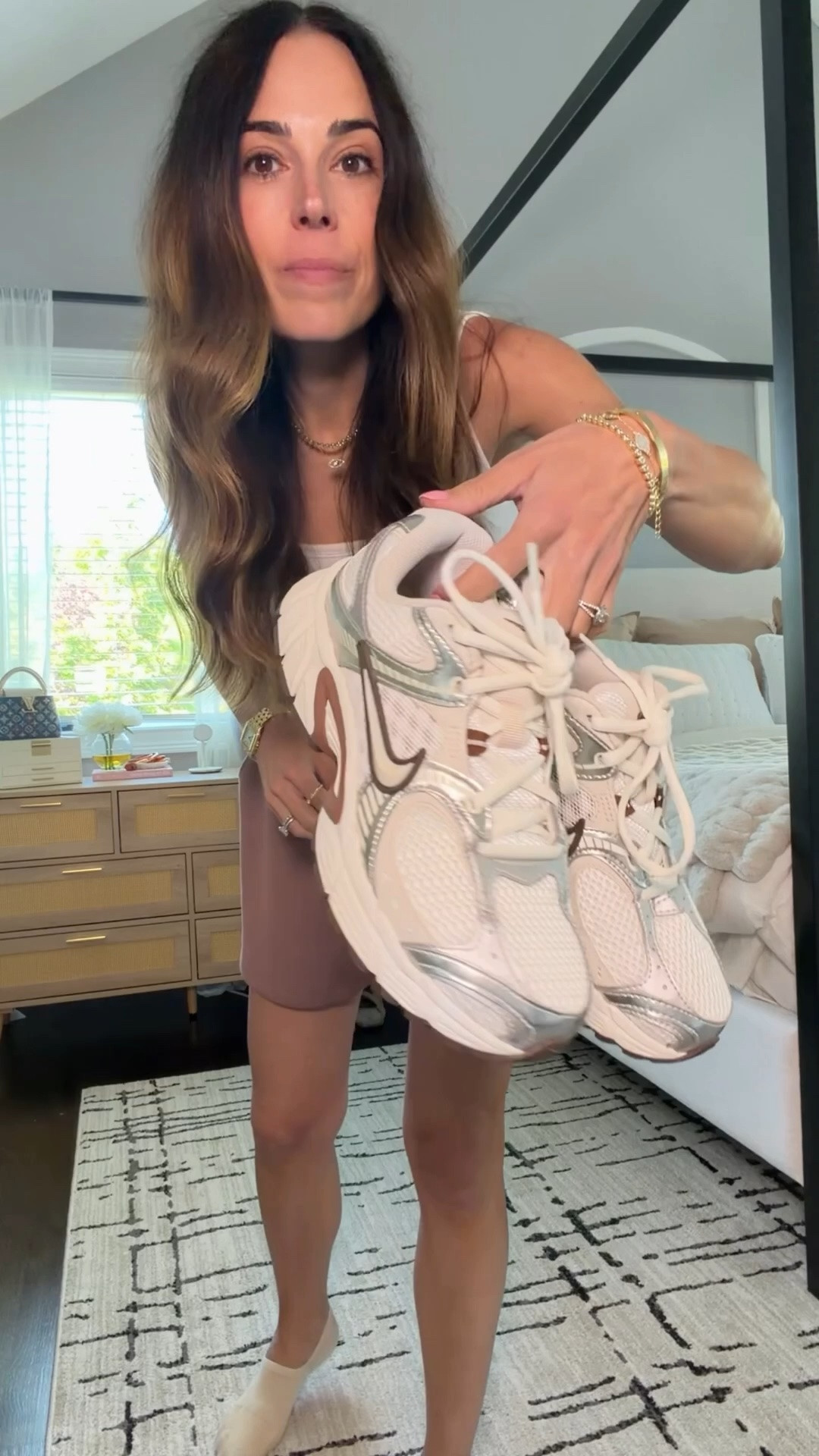 New @Nike US sneakers 😍 my go to for mom on the go outfits 🙌🏻 run tts #teamnike #ad
