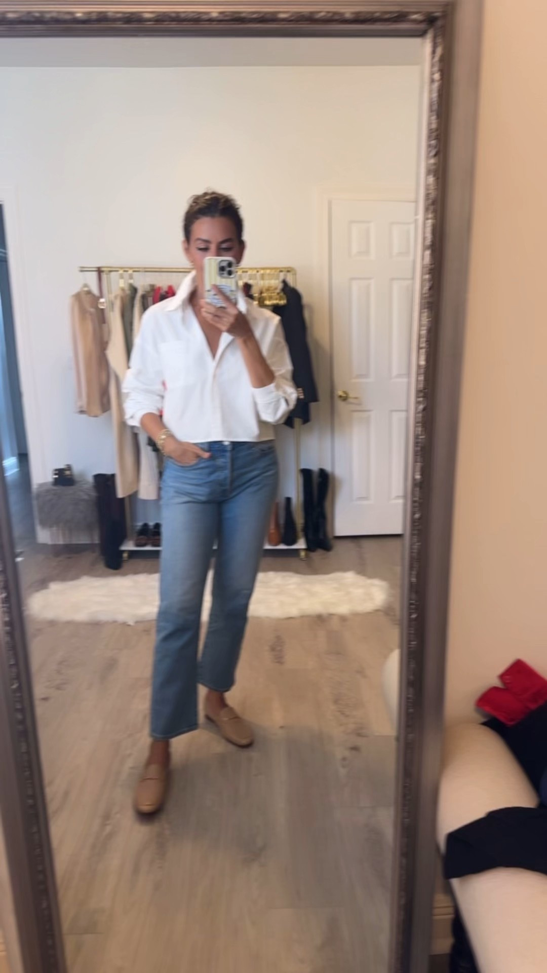 Size 28 in jeans. S in top! 

#LTKHoliday #LTKgrwm #LTKSeasonal