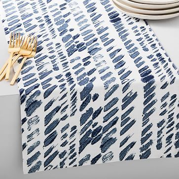 Slanted Dots Runner | West Elm (US)