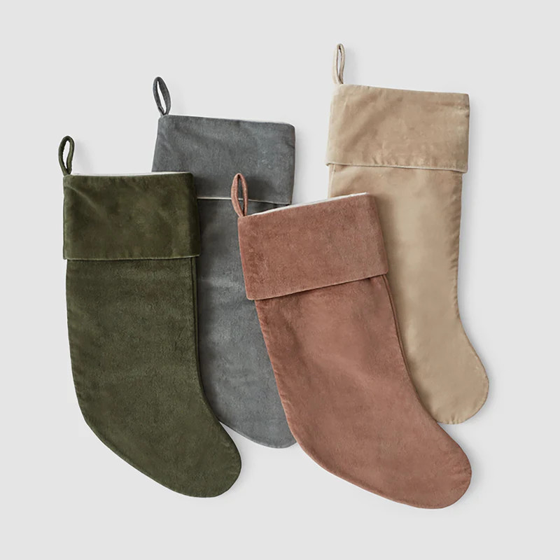 Naveta Velvet Stocking | The Citizenry