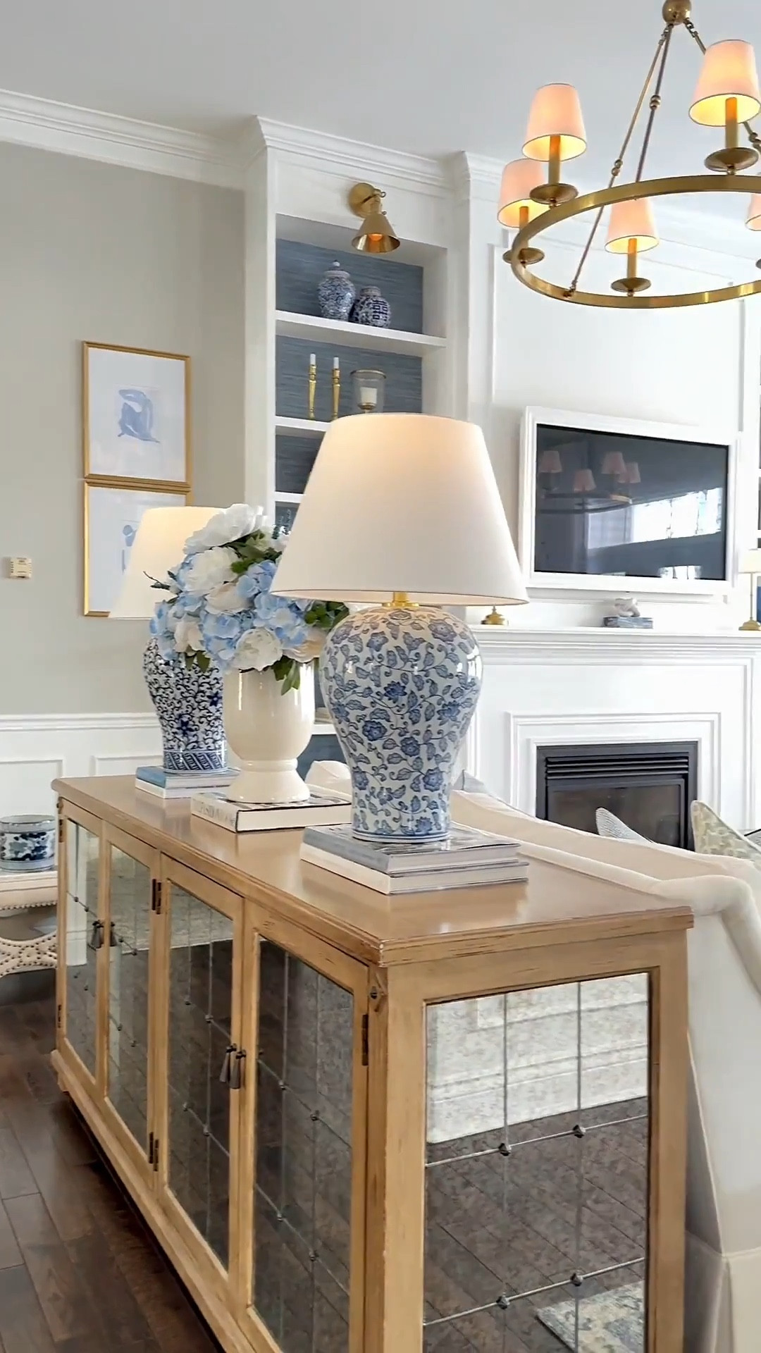 Spring vibes in our home! Soft layers of gorgeous blues and greens 💙💚

Spring home decor, spring decor, chic home decor, chic finds, blue and white decor, home finds 

#LTKHome #LTKSeasonal