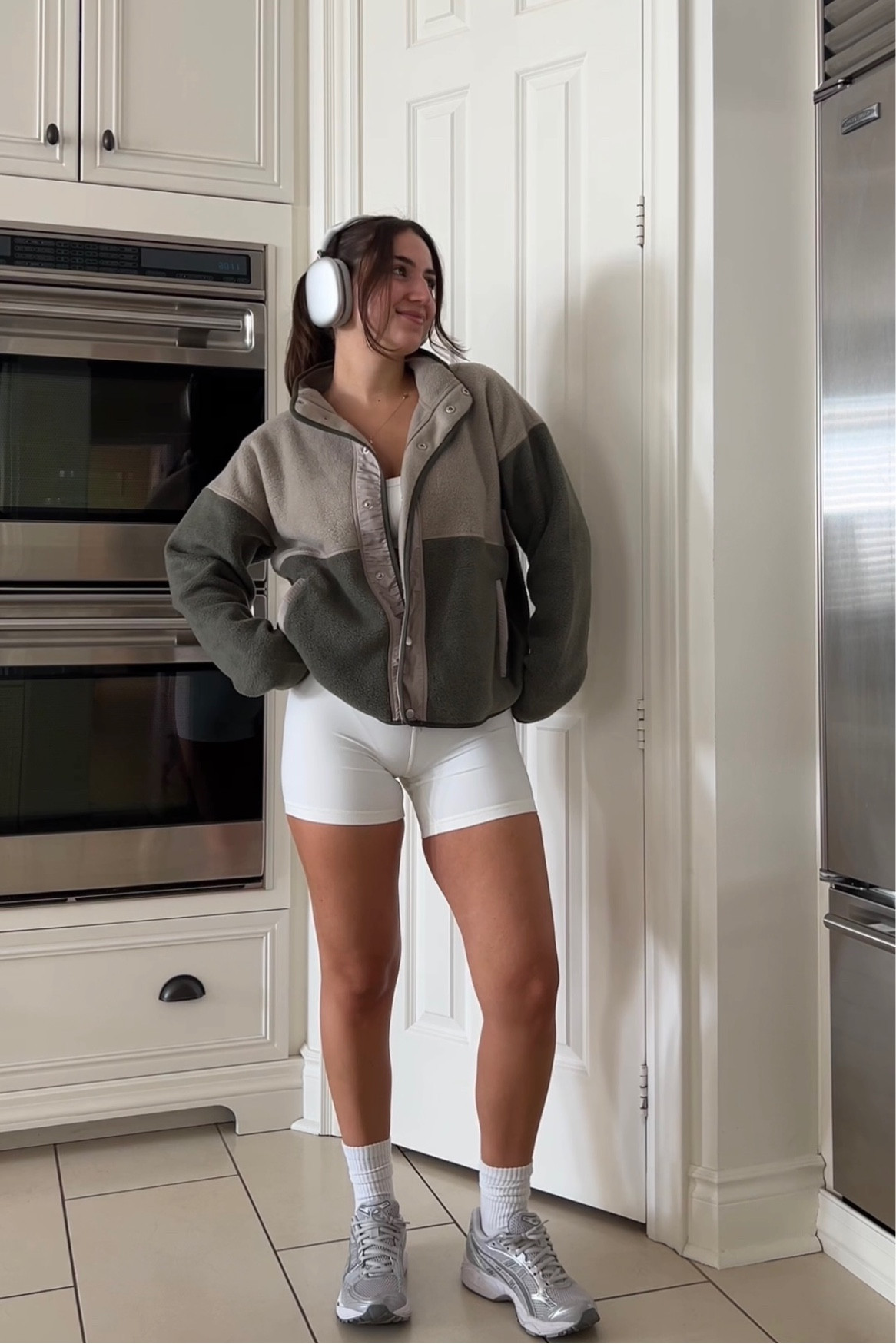 hot girl walk essentials

#LTKstyletip #LTKSeasonal #LTKfindsunder50