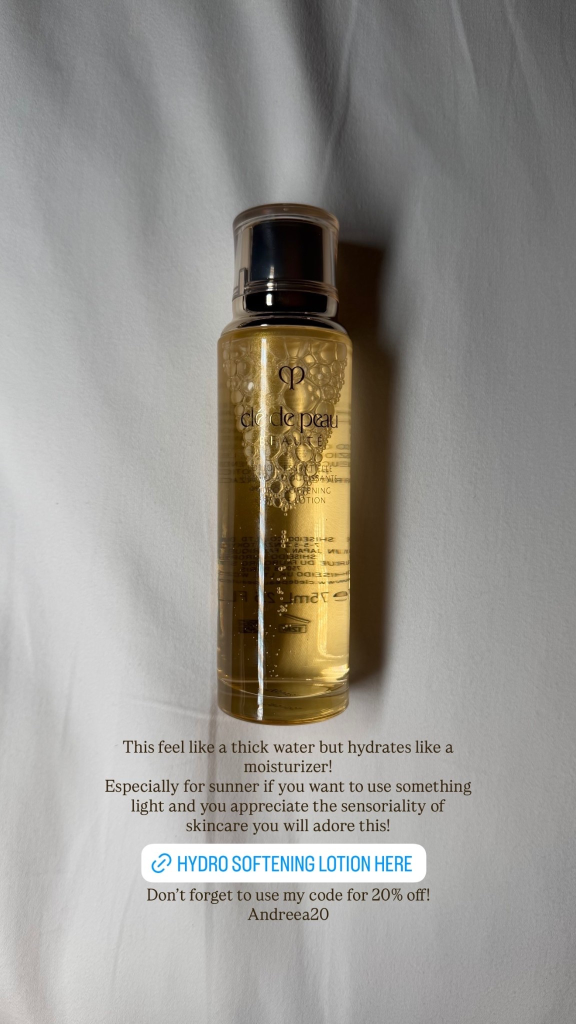 This feel like a thick water but hydrates like a moisturizer!
Especially for sunner if you want to use something light and you appreciate the sensoriality of skincare you will adore this! @cledepeaubeaute  Don’t forget to use my code for 20% off!
Andreea20