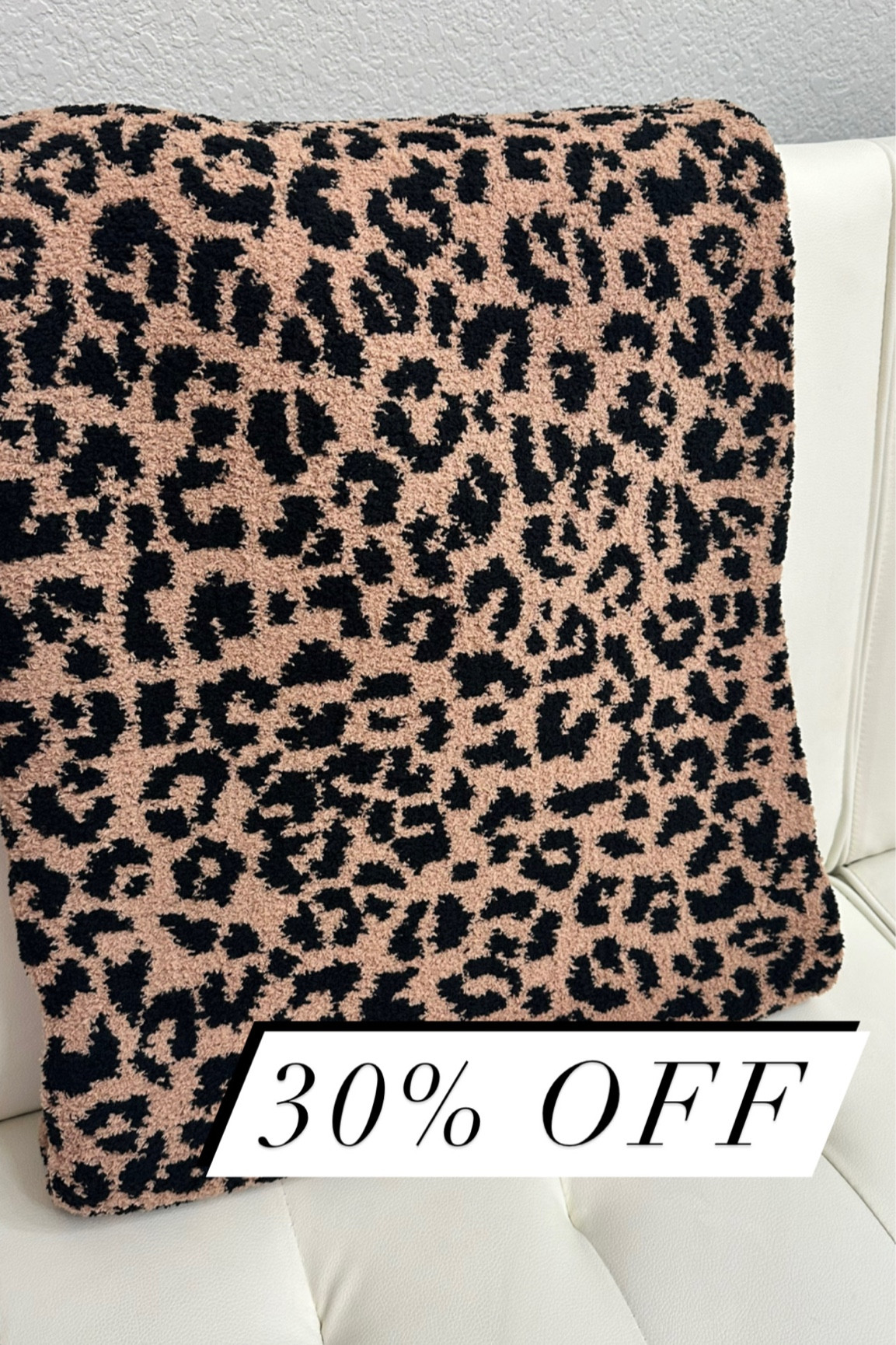 These blankets are amazing!!! Just like barefoot dreams for a fraction of the cost 

#LTKSeasonal #LTKSale #LTKhome