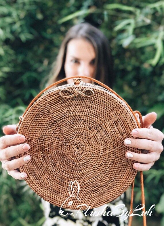 Rattan Bag Round Bag Straw Bag with Woven Bow, Bukle Closure Natural Handwoven Bali Ata Grass Should | Etsy (CAD)