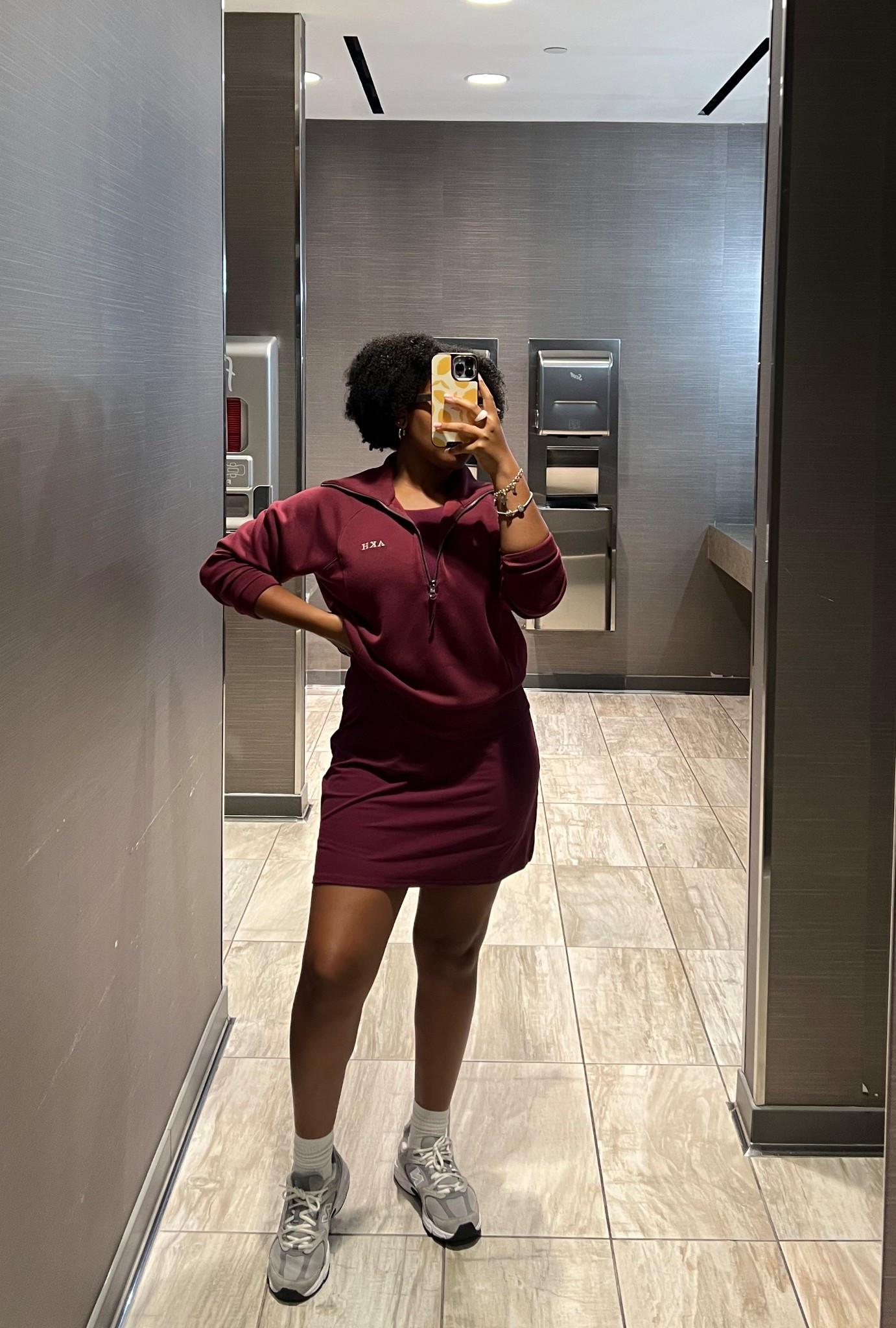 Workwear Wednesday 🩶
Half zip: Fig color sold out


Spanx X Bala, OnForm tank dress, active, activewear, casual work outfit, new balance 530 sneakers, AirEssentials Half Zip

#LTKWorkwear #LTKActive