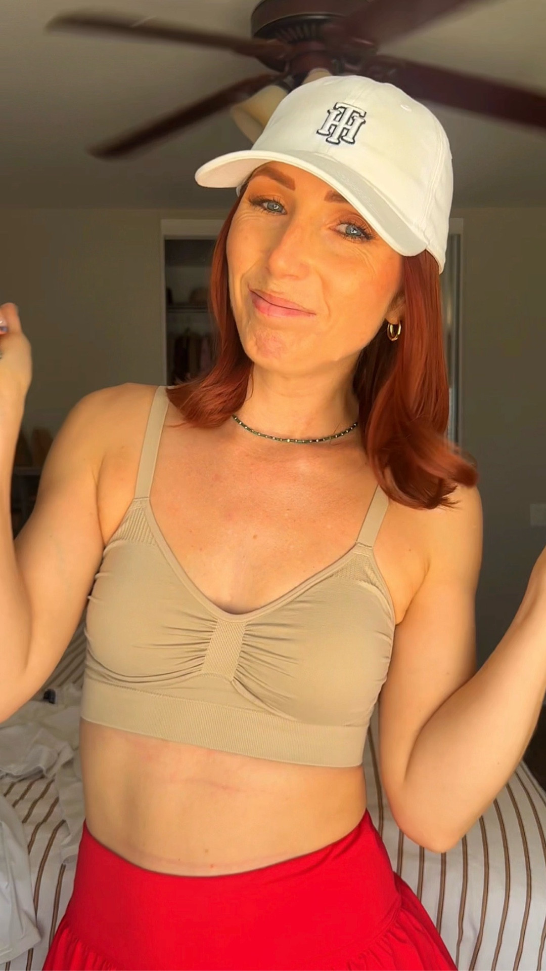 Wearing size small, regular bra size for me is 32B, and this is very compressive and supportive while lifting, so if you’re above a 32” band go up a size 👌🏻

#LTKootd #LTKmomlife #LTKgrwm